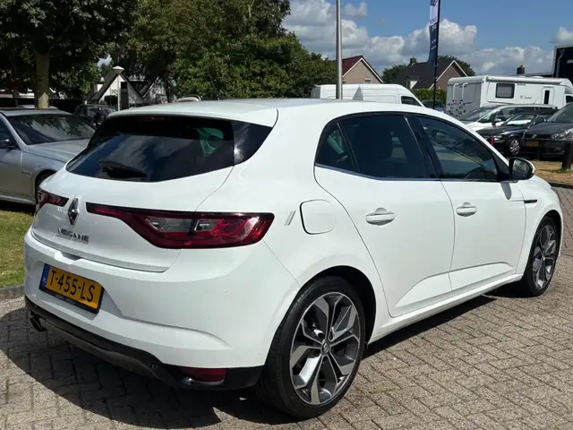 Renault Megane view 6