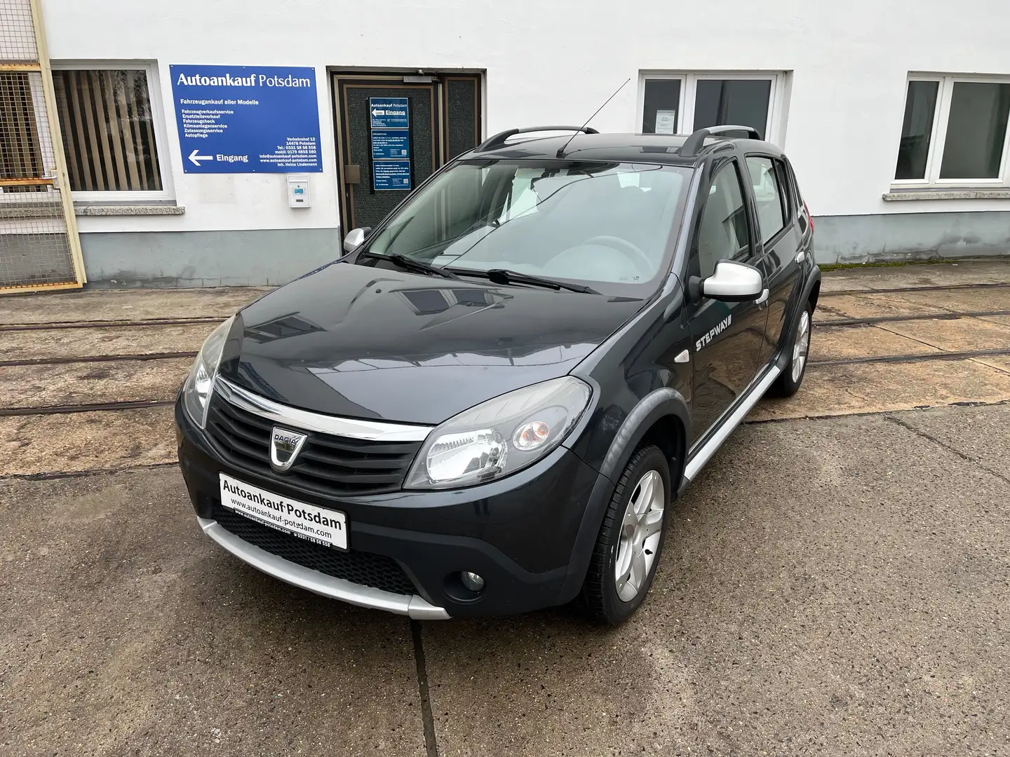 Dacia Sandero Stepway, Klima, TÜV neu, PDC, 2. Hand Gris - 2