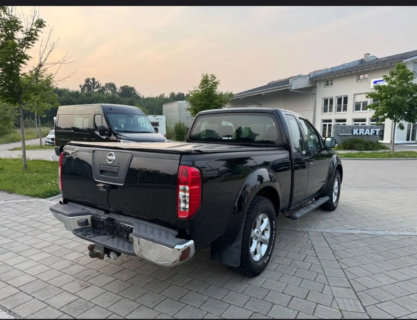 Nissan Navara 2.5 dci king cab XE Platinum Restyling 190Cv Nero - 2