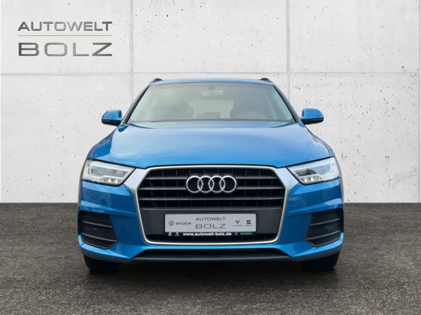 Audi Q3 1.4 TFSI AHK LED El. Heckklappe 2-Zonen-Klimaautom Blau - 2