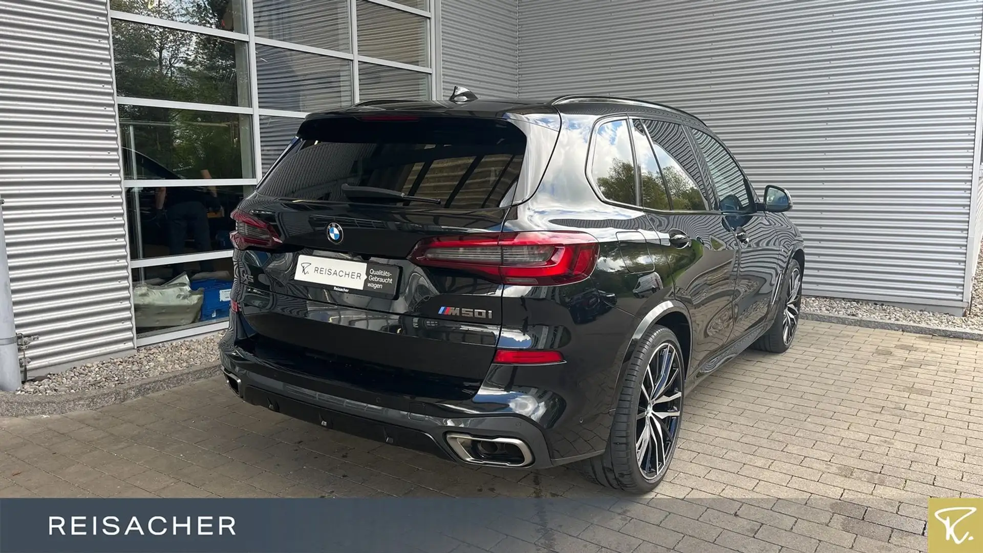 BMW X5 M X5 xDrive M50iA HUD 360° Laser ACC StdHzg AHK Černá - 2