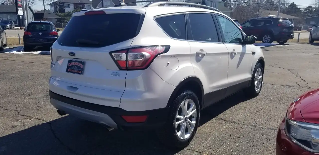 Ford Escape fotografie Ford Escape