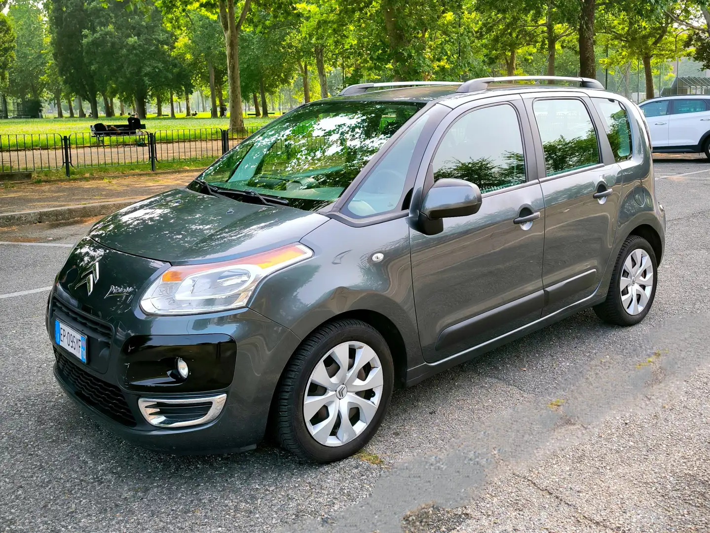 Citroen C3 C3 Picasso 1.4 vti Limited  Gpl E5 Nero - 2