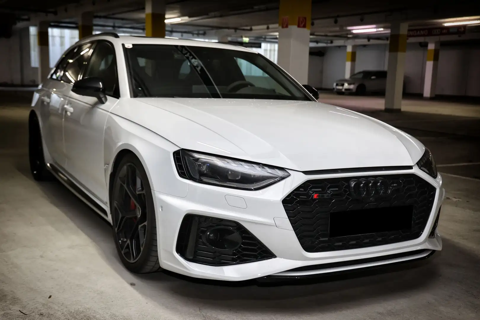 Audi RS4 RS4 Avant TFSI Final Edition Tiptronic 1 of 30 Blanco - 1