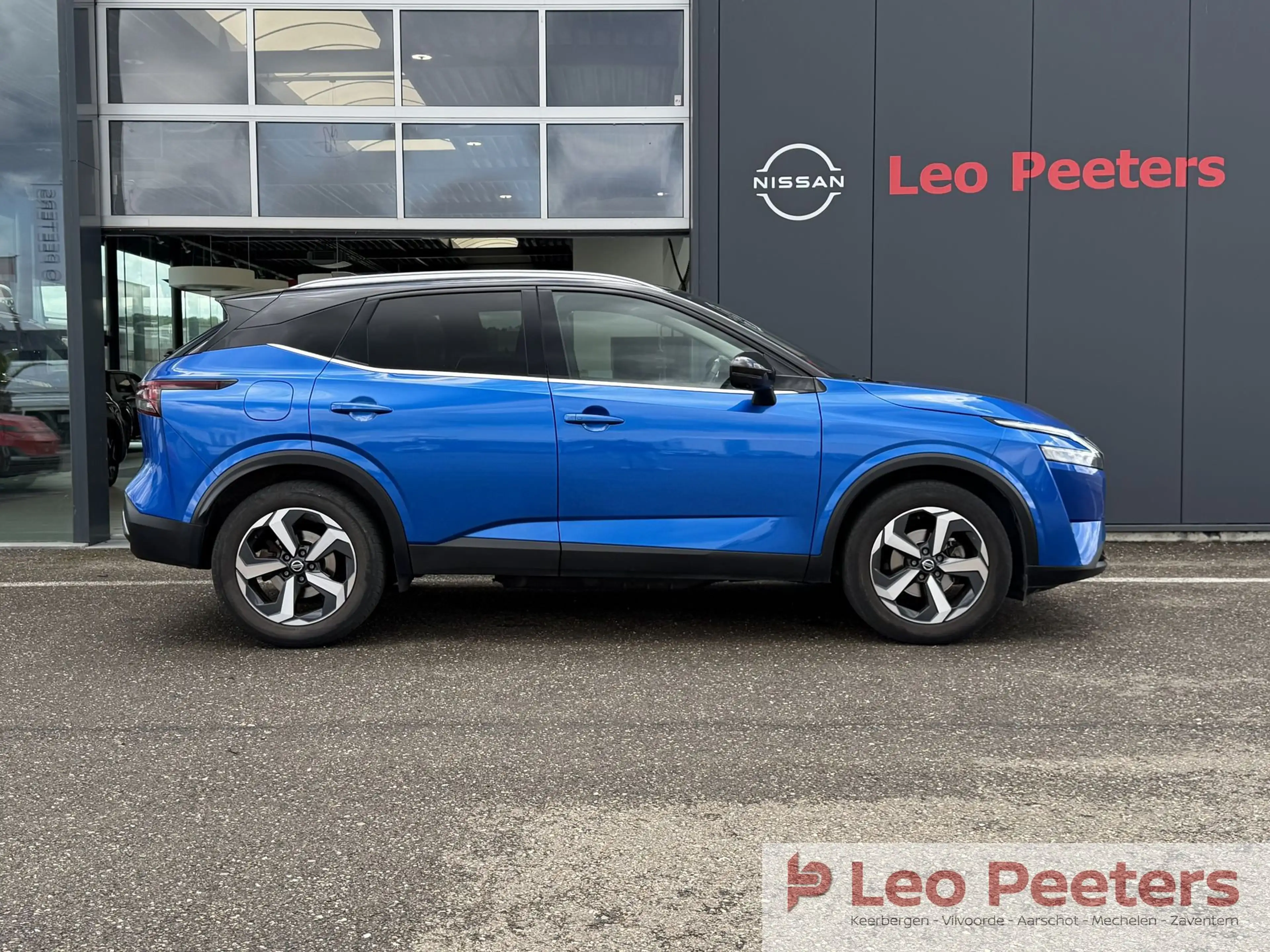 Nissan Qashqai Mild-Hybrid Tech&Style Xtronic — photo 3