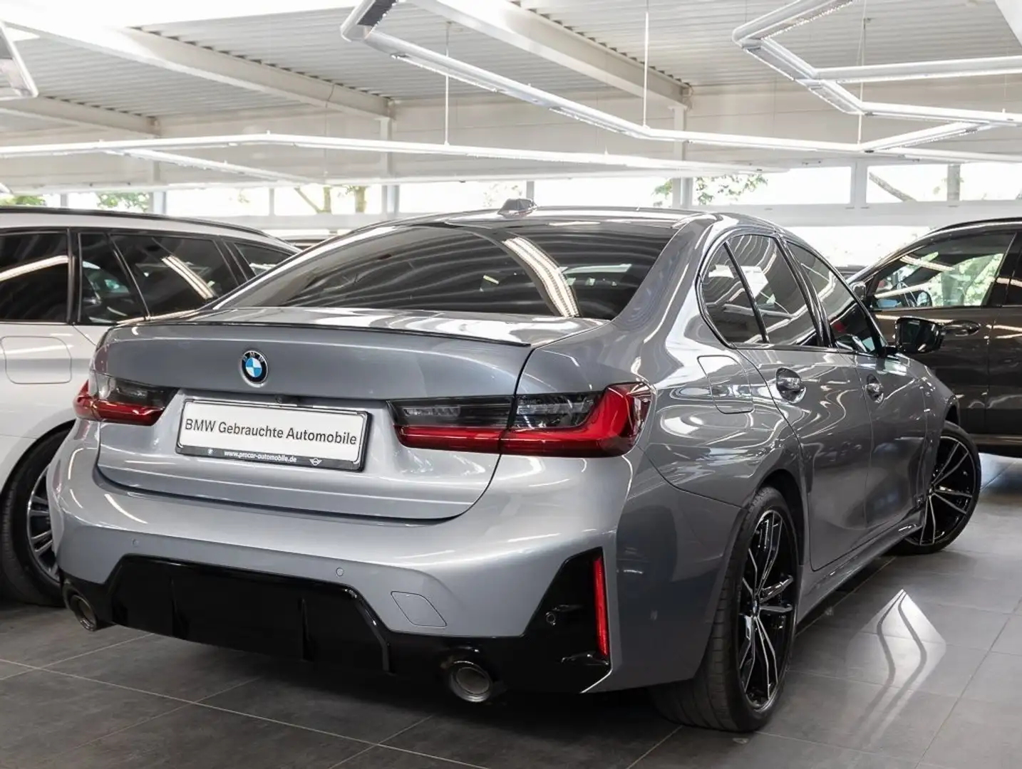 BMW 330 i Limousine (ab 2022) M Sportpaket HK HiFi Gris - 2
