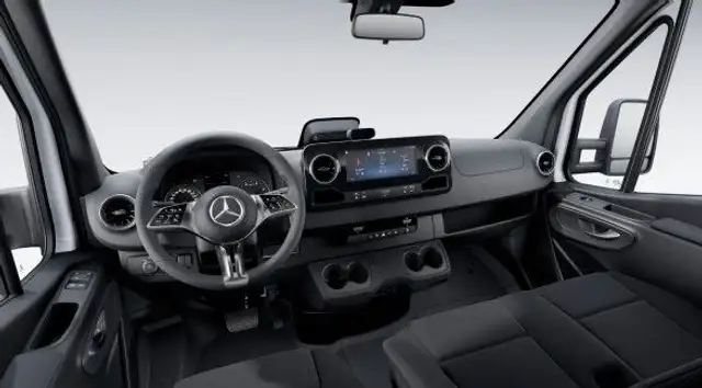 Mercedes-Benz Sprinter view 5
