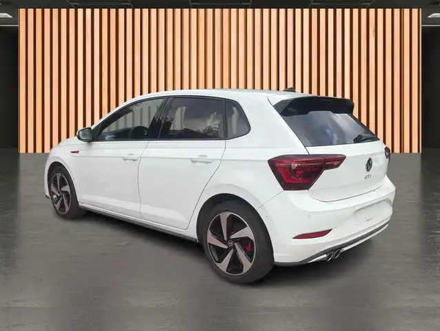 Volkswagen Polo view 6
