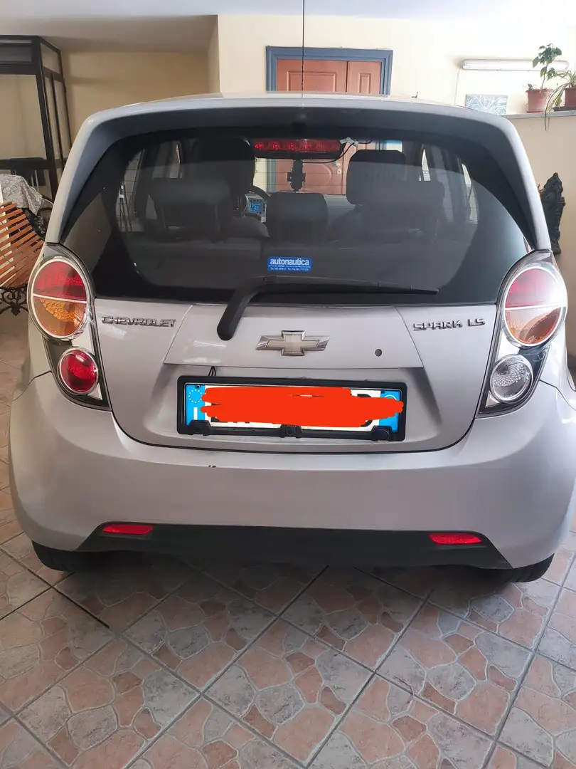 Chevrolet Spark Spark 1.0 ecologic Gpl Gri - 2