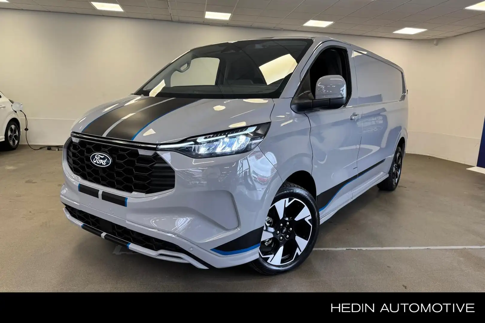 Ford Transit Custom 320 2.5 PHEV L2H1 Sport | Uit voorraad leverbaar | Grijs - 1