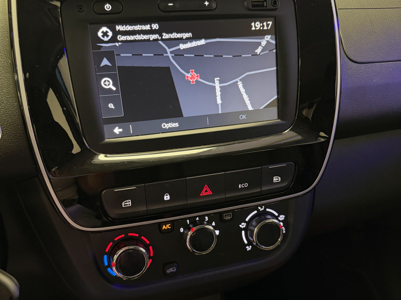 Dacia Spring Spring 26.8 kWh Expression **Apple carplay**leder**navigatie** — photo 10