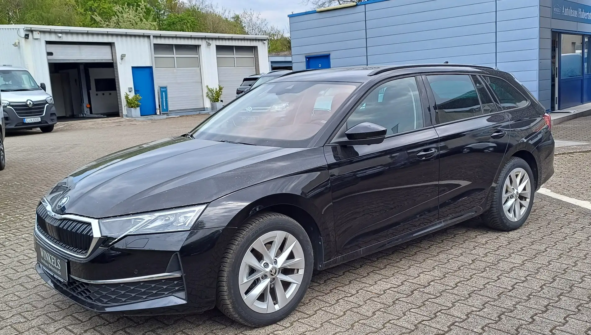 Skoda Octavia Selction 1.5 TSI mHEV DSG-Navi-Kamera-4xSH-LH-LED Schwarz - 1