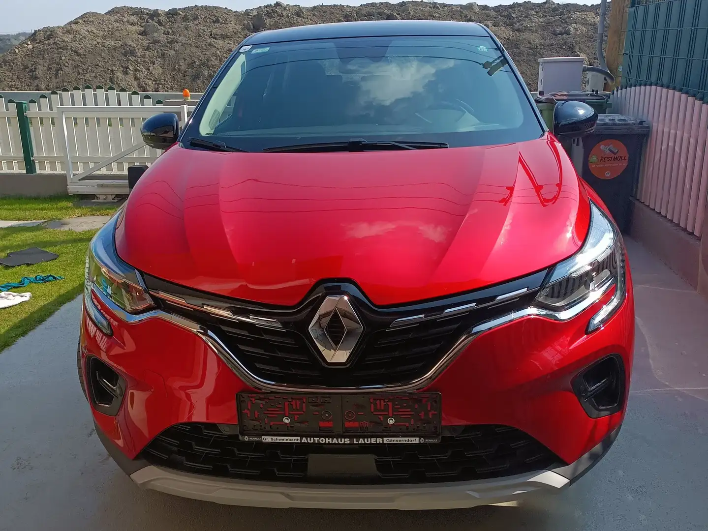 Renault Captur Captur TCe 140 GPF INTENS Rot - 2