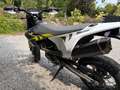 Husqvarna 701 Supermoto Wit - thumbnail 2