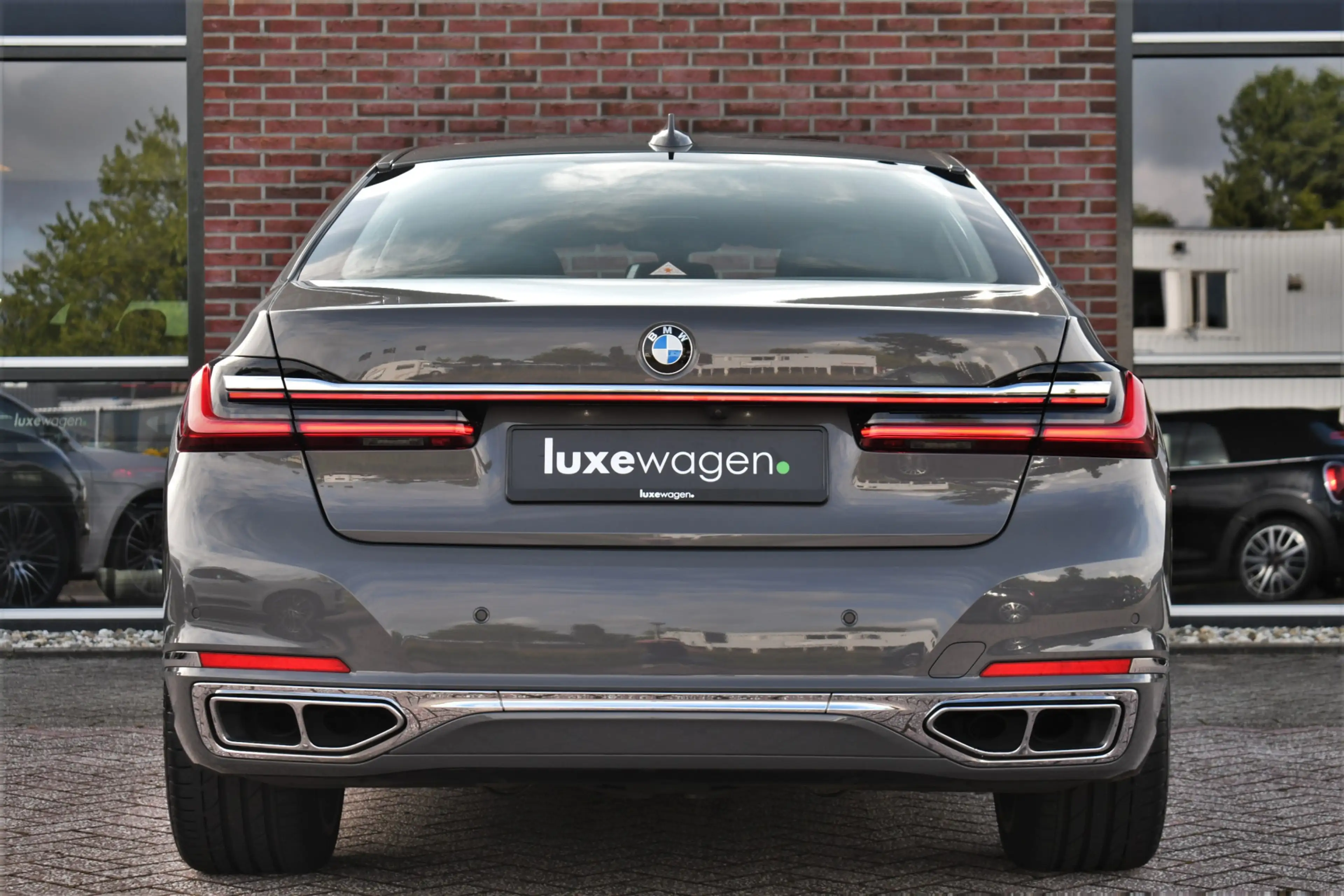 BMW 760 7-serie M760Li xDrive 6.6 V12 | Berninagrau | NL-a — photo 8