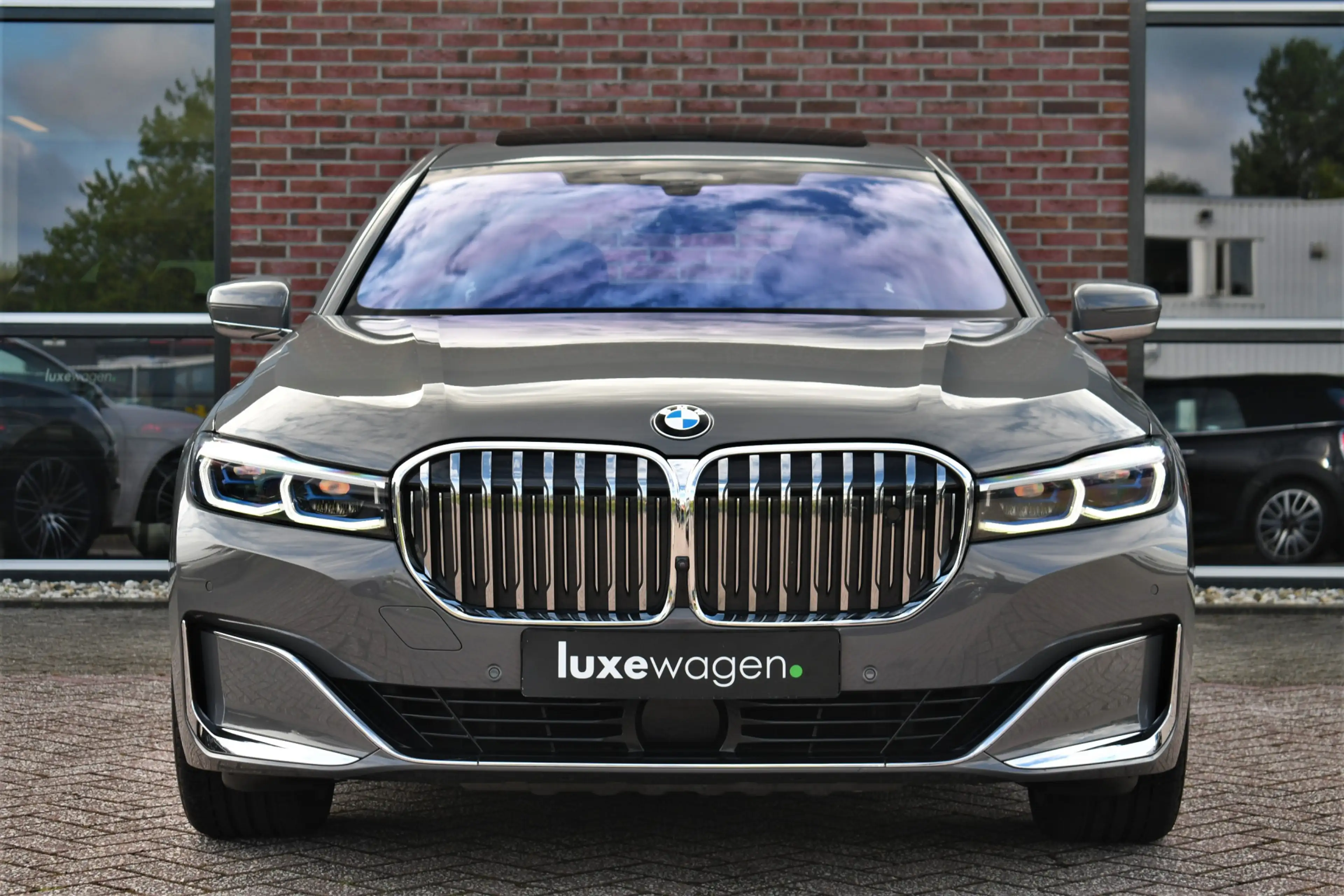 BMW 760 7-serie M760Li xDrive 6.6 V12 | Berninagrau | NL-a — photo 7