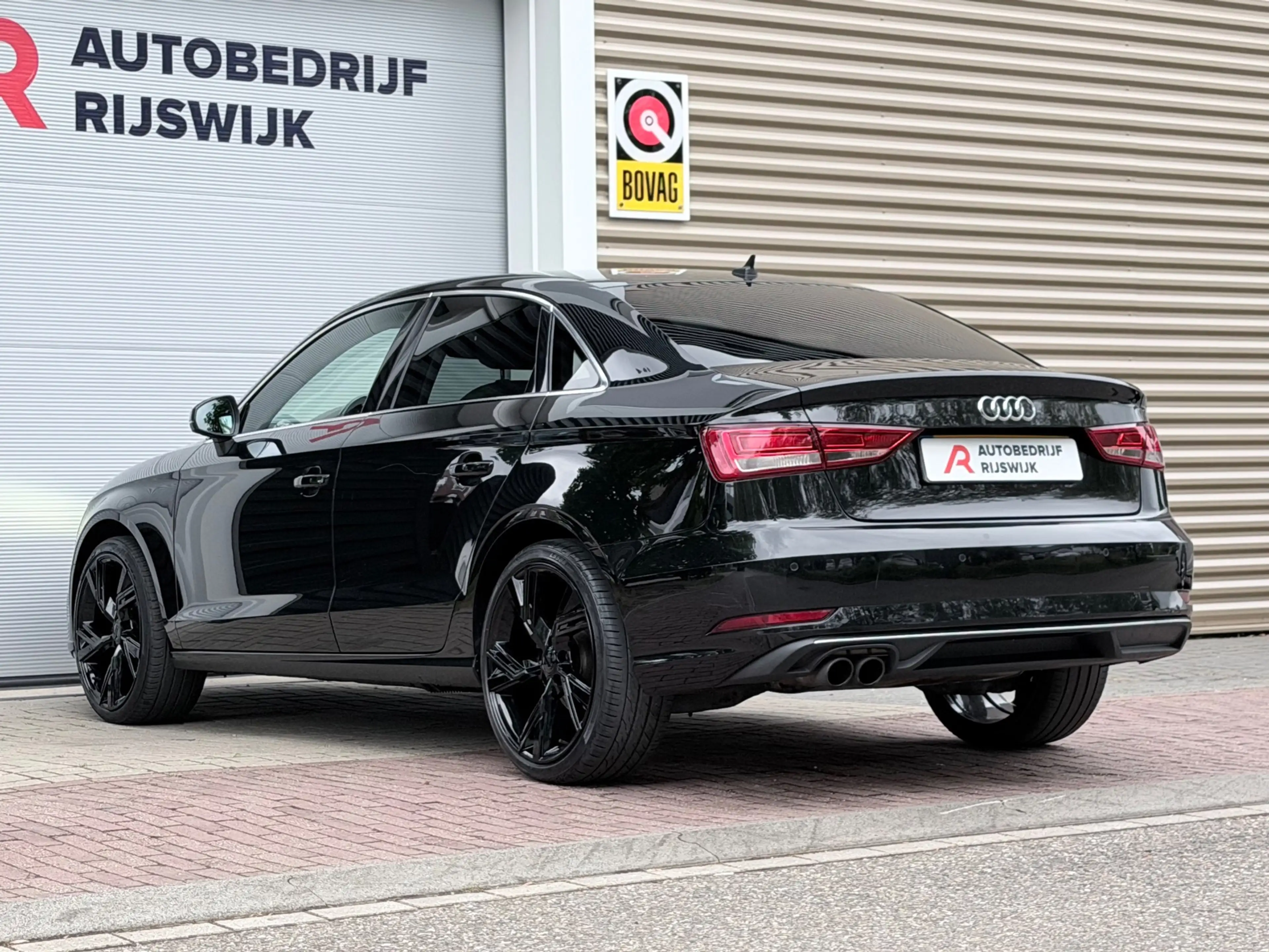 Audi A3 Limousine 1.4 TFSI CoD Design Pro Line Plus — photo 7