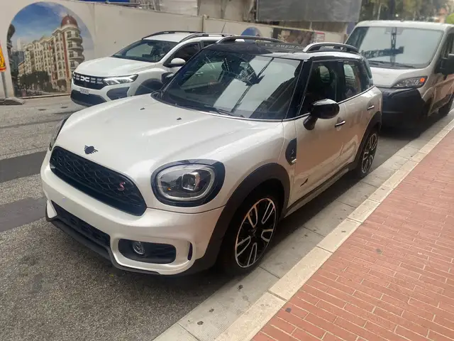MINI Countryman SE All4 PACK JCW