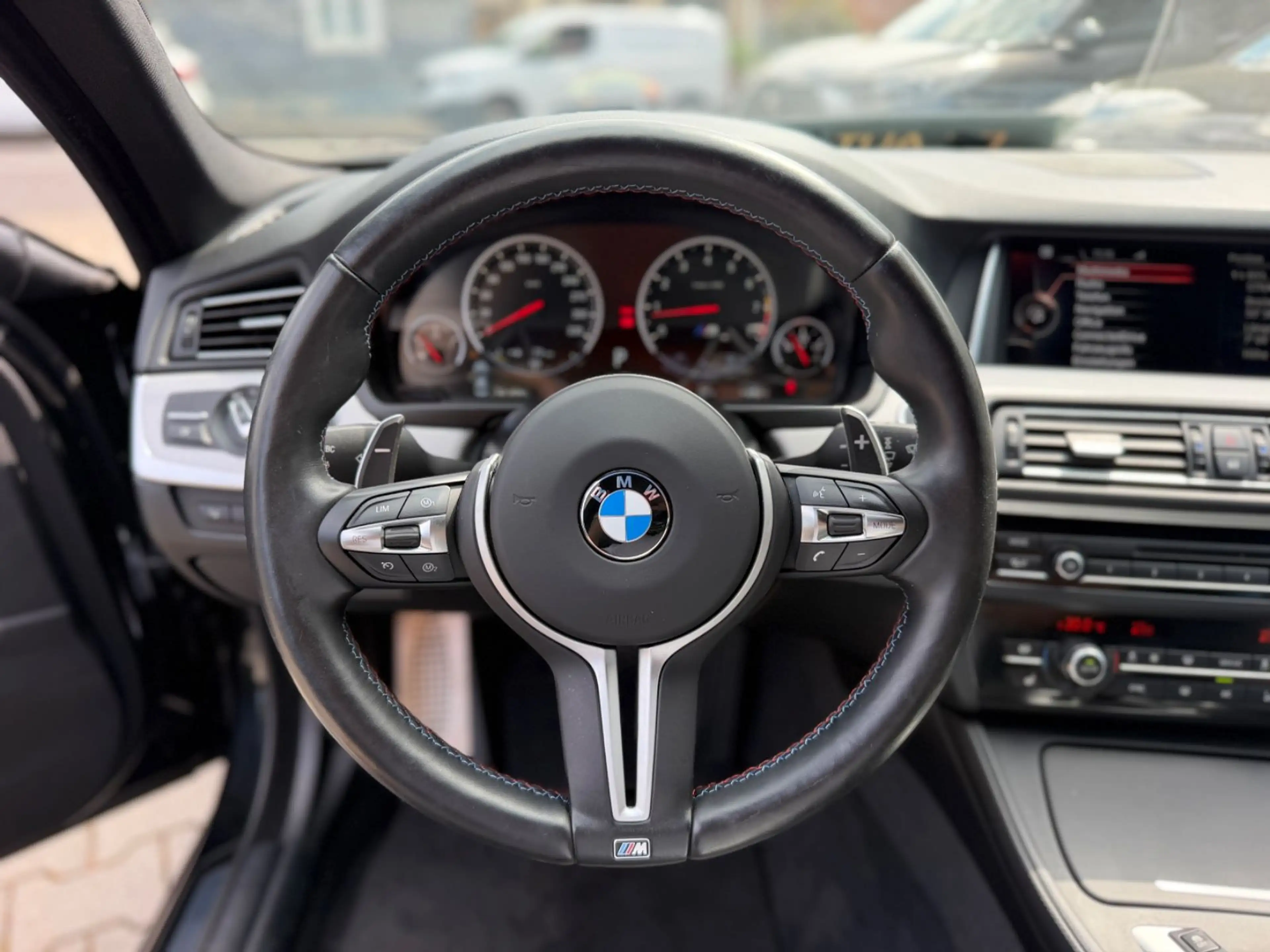 BMW M5 Limousine*41.000KM*VAT/Mwst*Deutsches Auto* — photo 28
