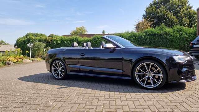 Audi RS5 Cabrio S tronic