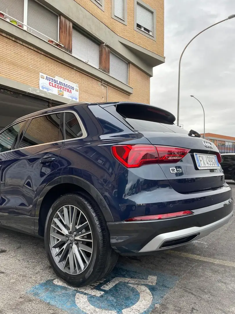Audi Q3 Q3 II 2018 35 2.0 tdi s-tronic Azul - 1