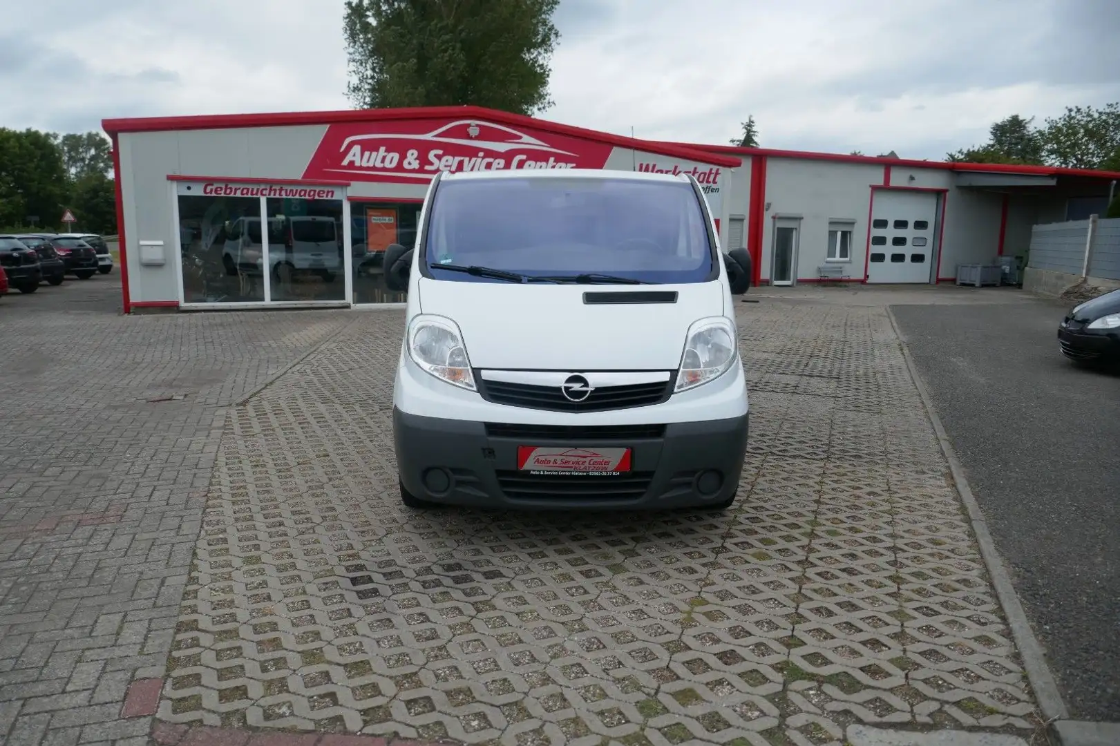 Opel Vivaro 2.0 CDTI Sommer & Winterräder 6 Sitze Wit - 2