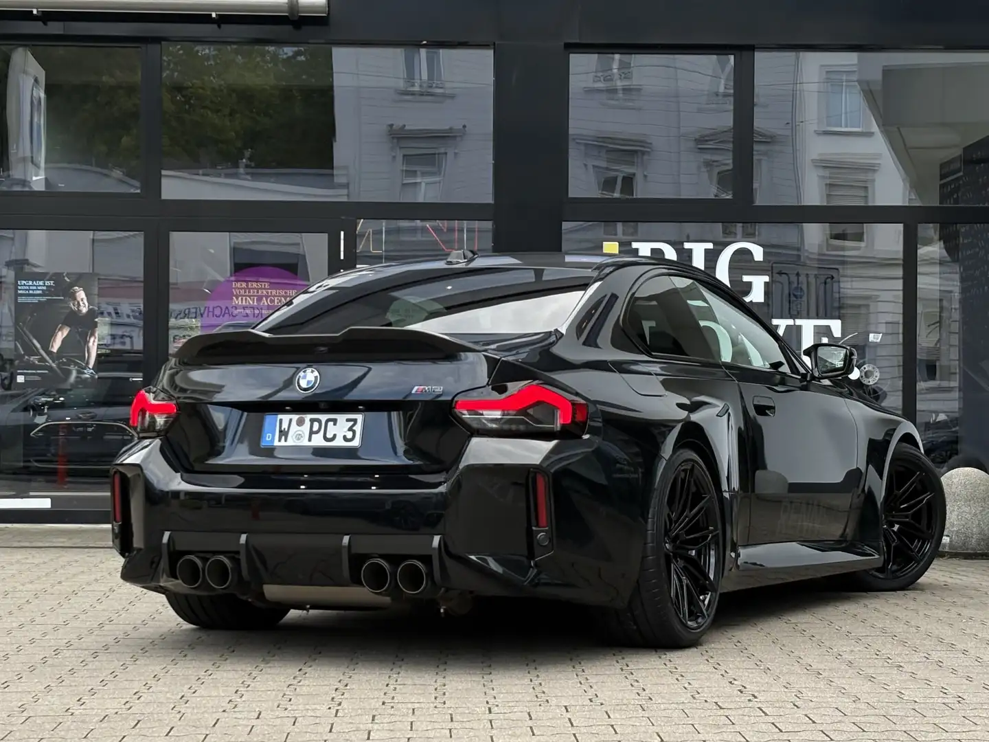 BMW M2 Coupé RENNSTIL x EVENTURI x KW x AKRAPOVIC Schwarz - 2