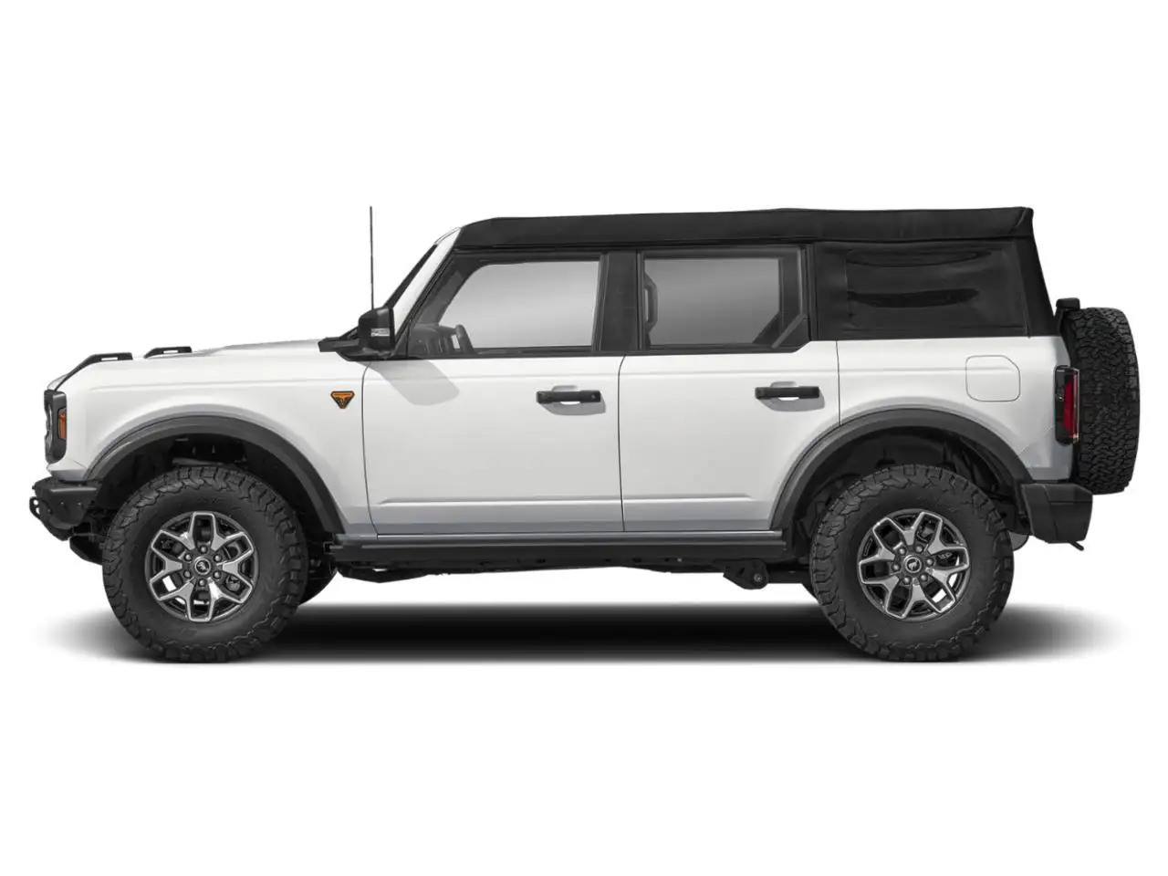 Ford Bronco снимка Ford Bronco