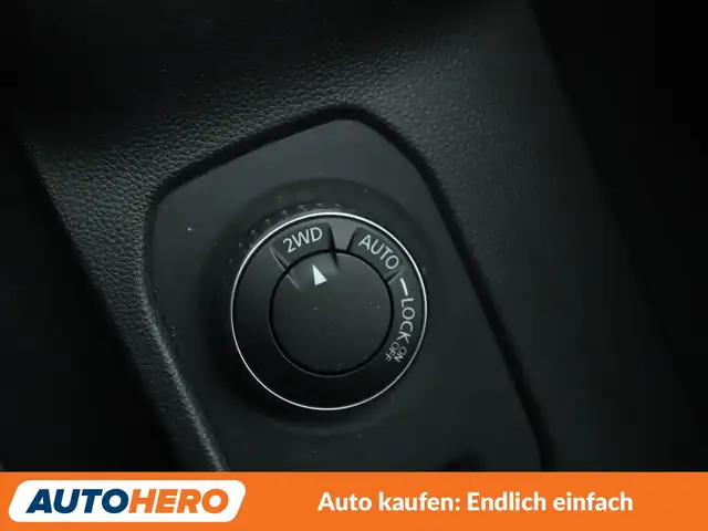 Dacia Duster view 30