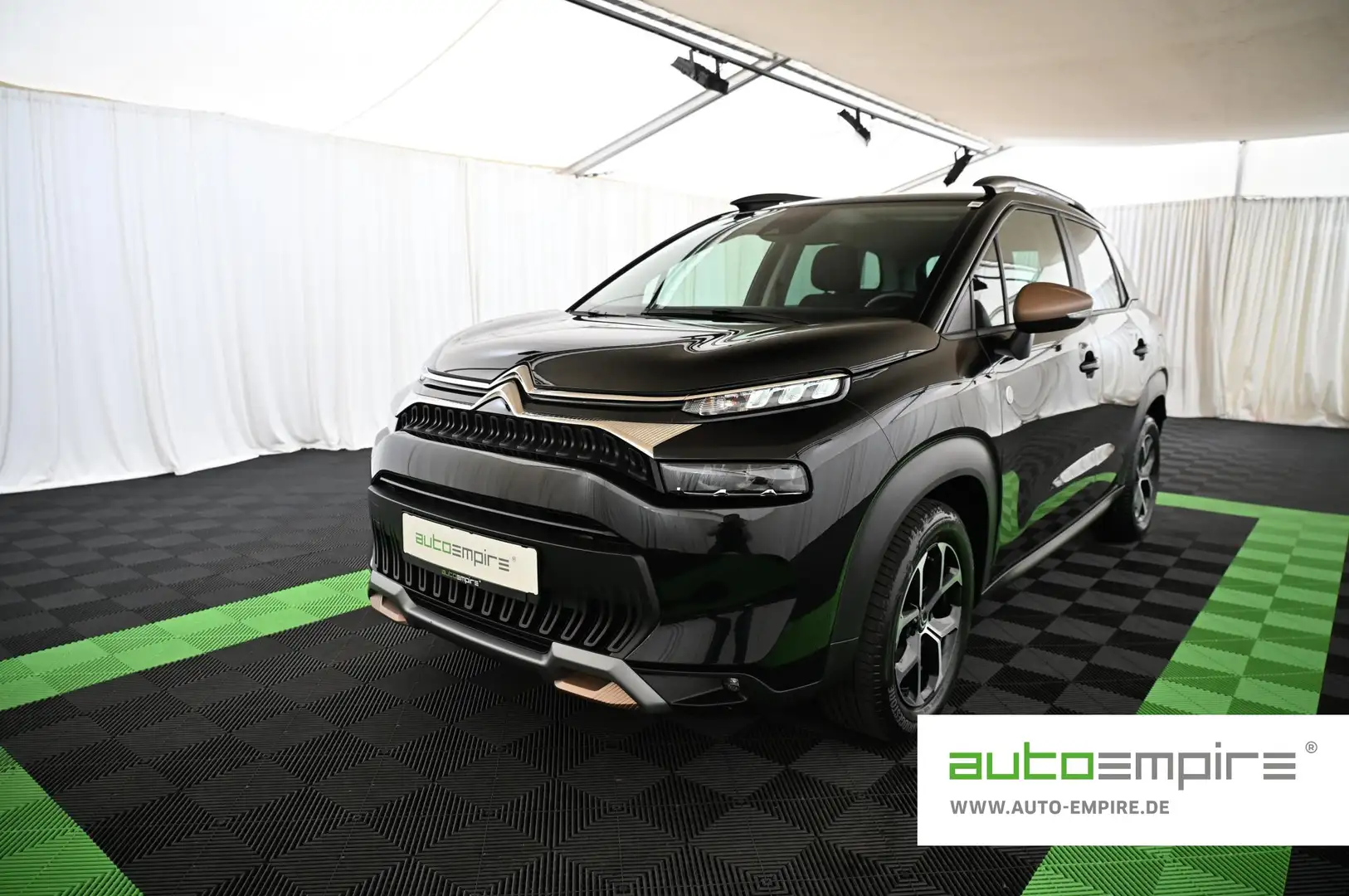 Citroen C3 Aircross 1.2 PT 110 C-Series LED/CARPLAY/16 Schwarz - 1