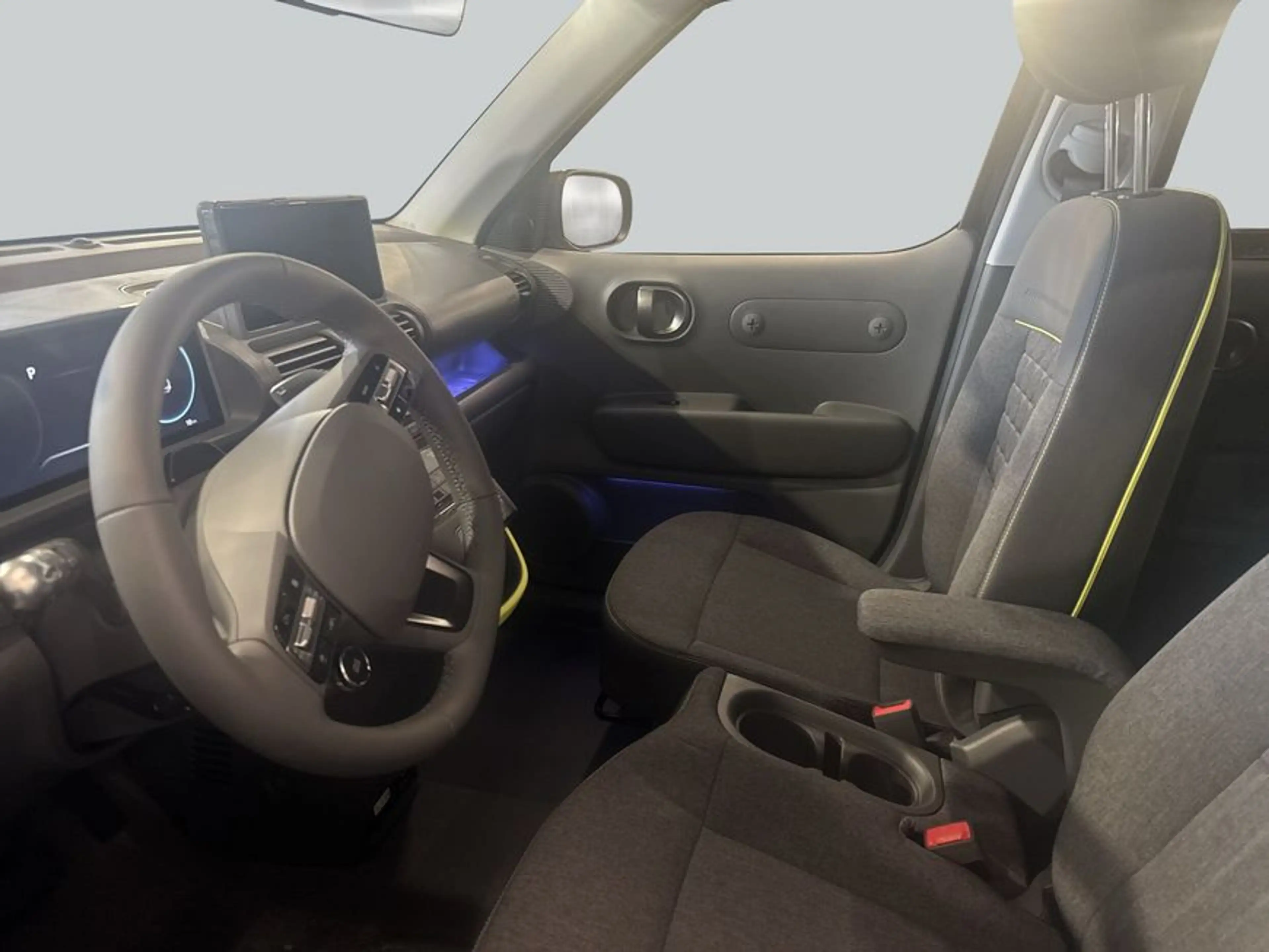 Hyundai Inster 49kWh Cross 85 kW, 5-türig (Strom) — photo 10
