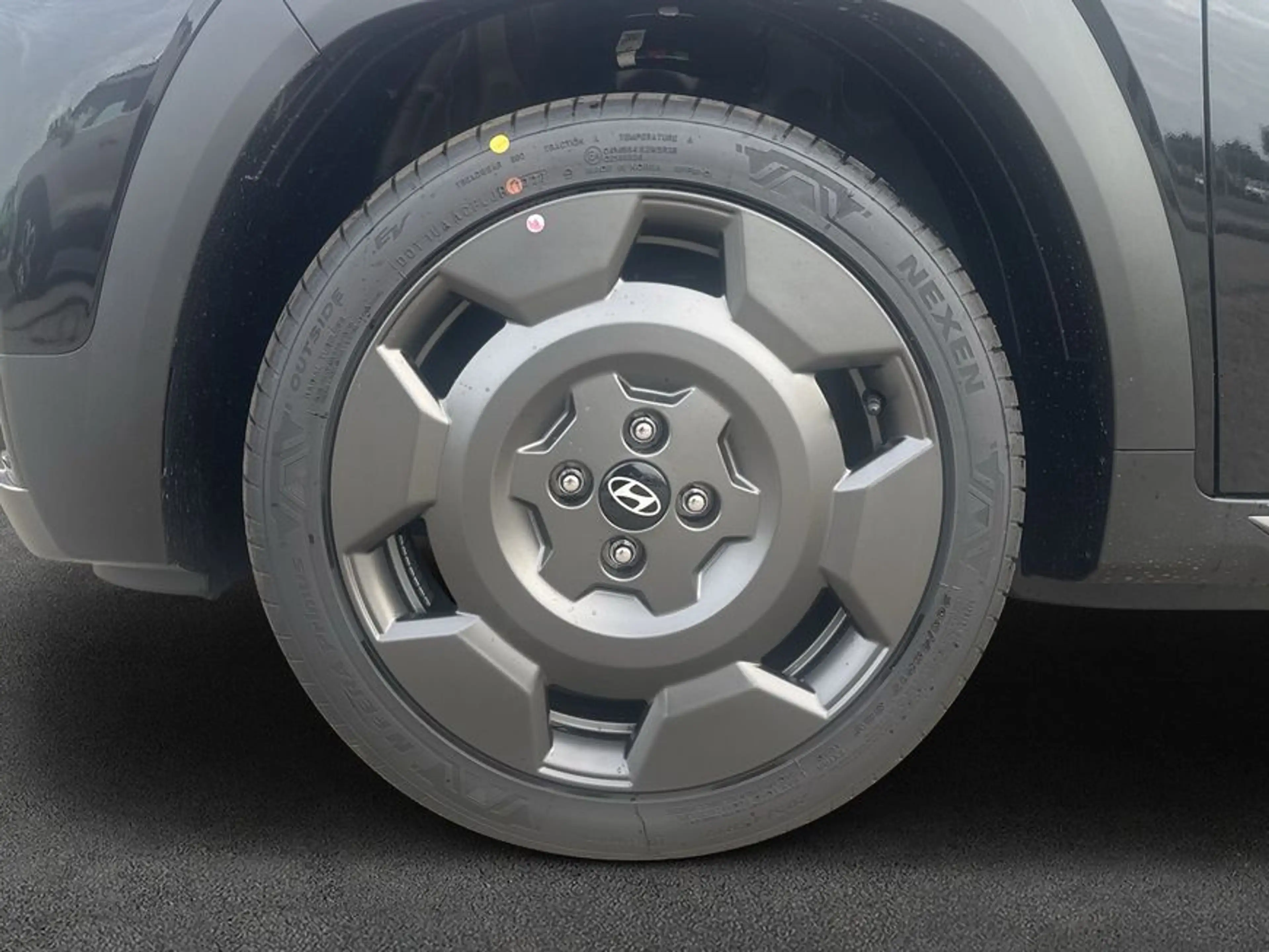 Hyundai Inster 49kWh Cross 85 kW, 5-türig (Strom) — photo 8