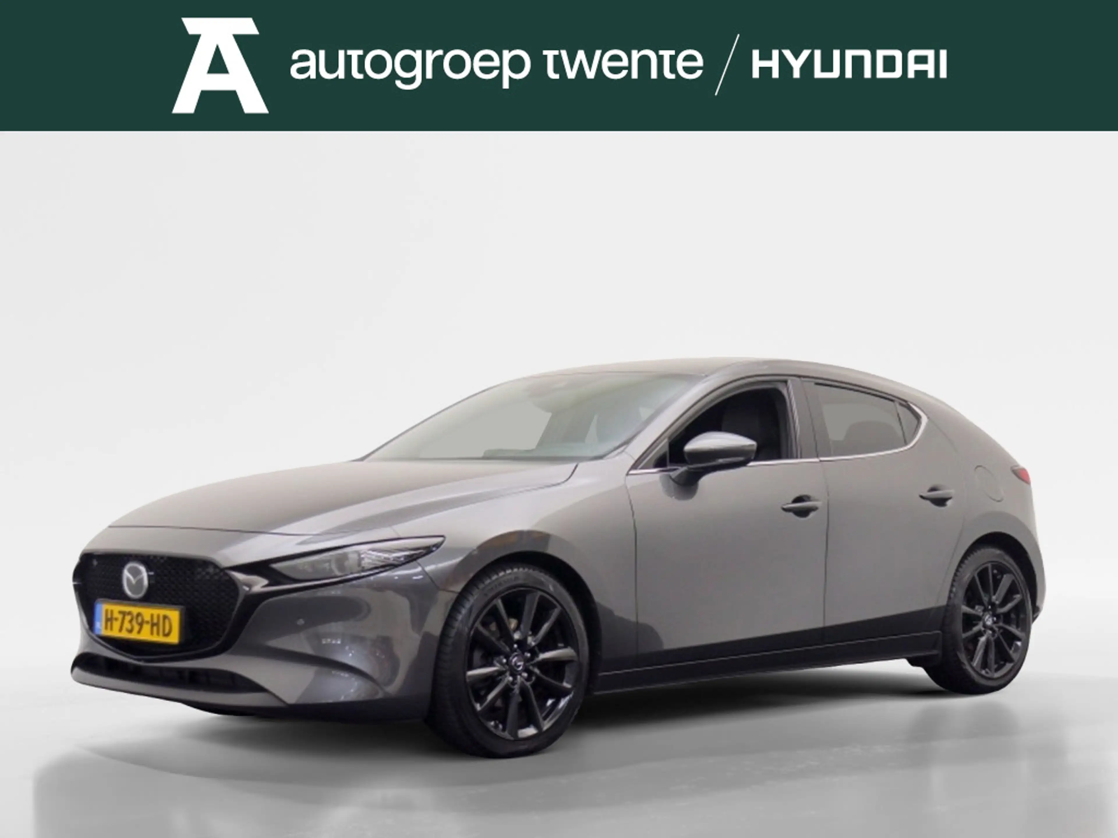 Mazda 3 2.0 SA-X Luxury | Trekhaak | Leder | Head-up | All
