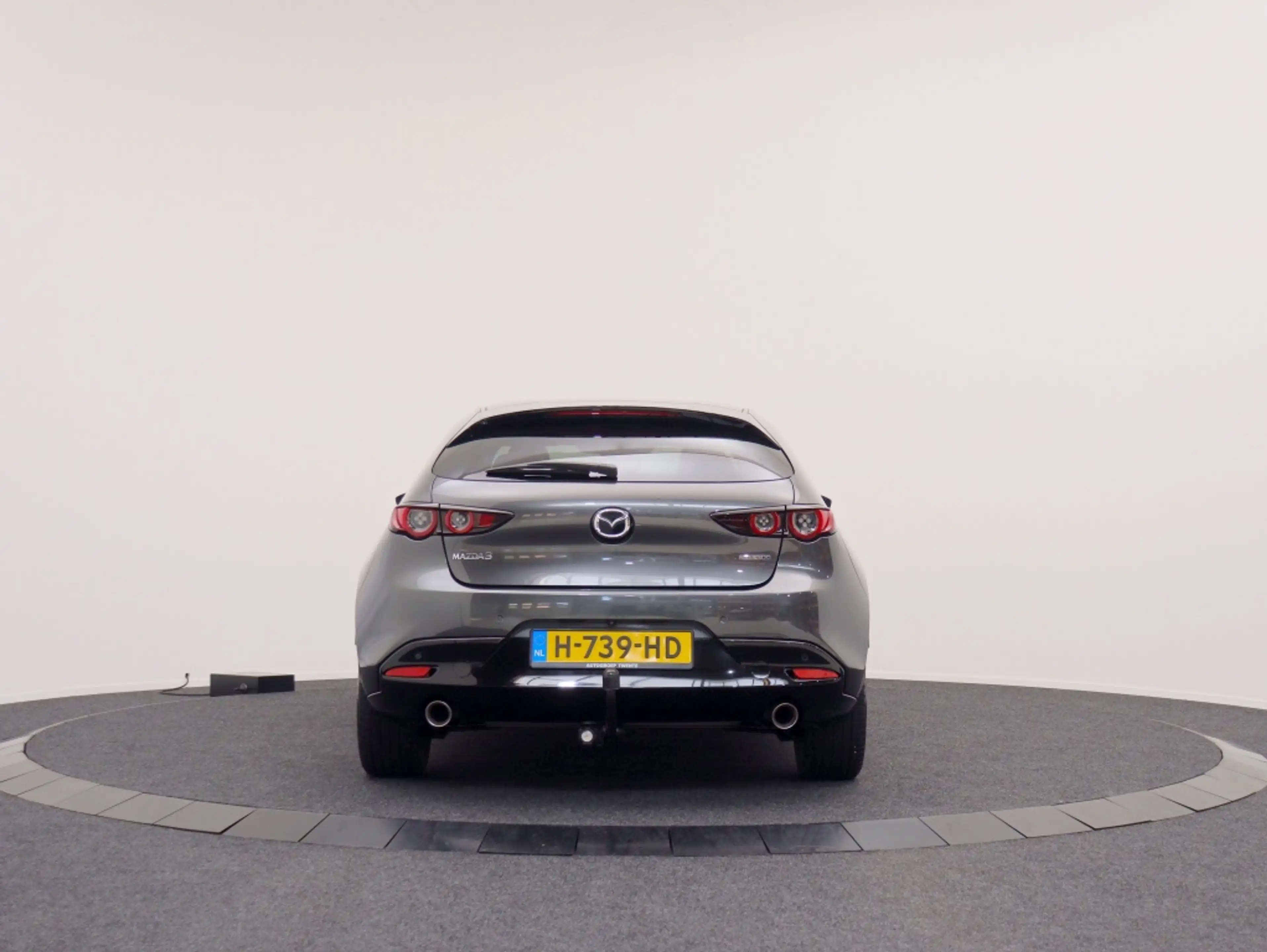 Mazda 3 2.0 SA-X Luxury | Trekhaak | Leder | Head-up | All — photo 11