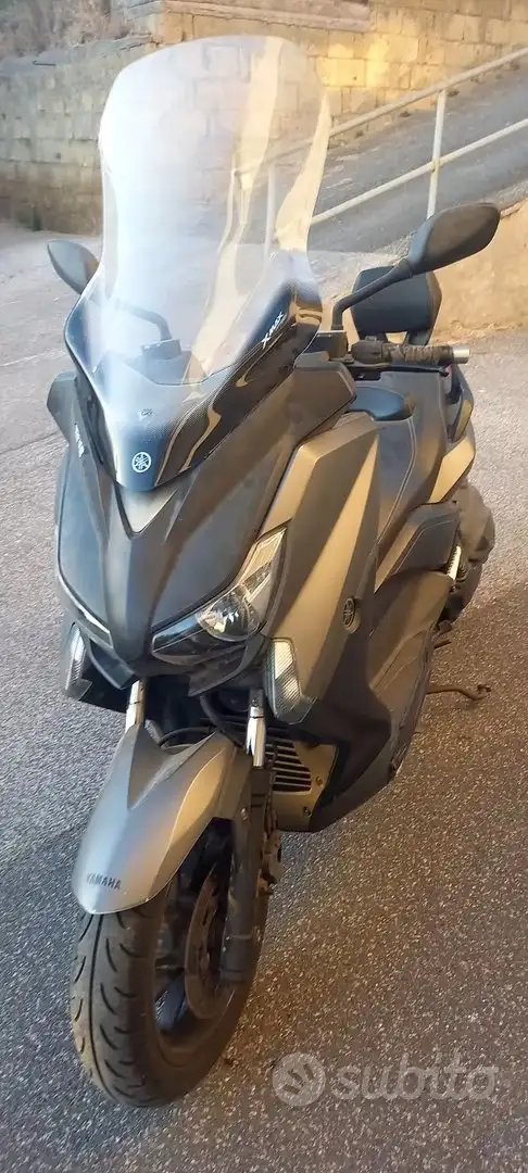 Yamaha X-Max 400 Nero - 1