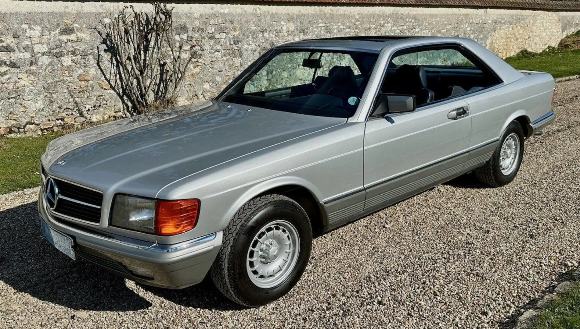 Mercedes-Benz 380 sec 1984 Grau - 2