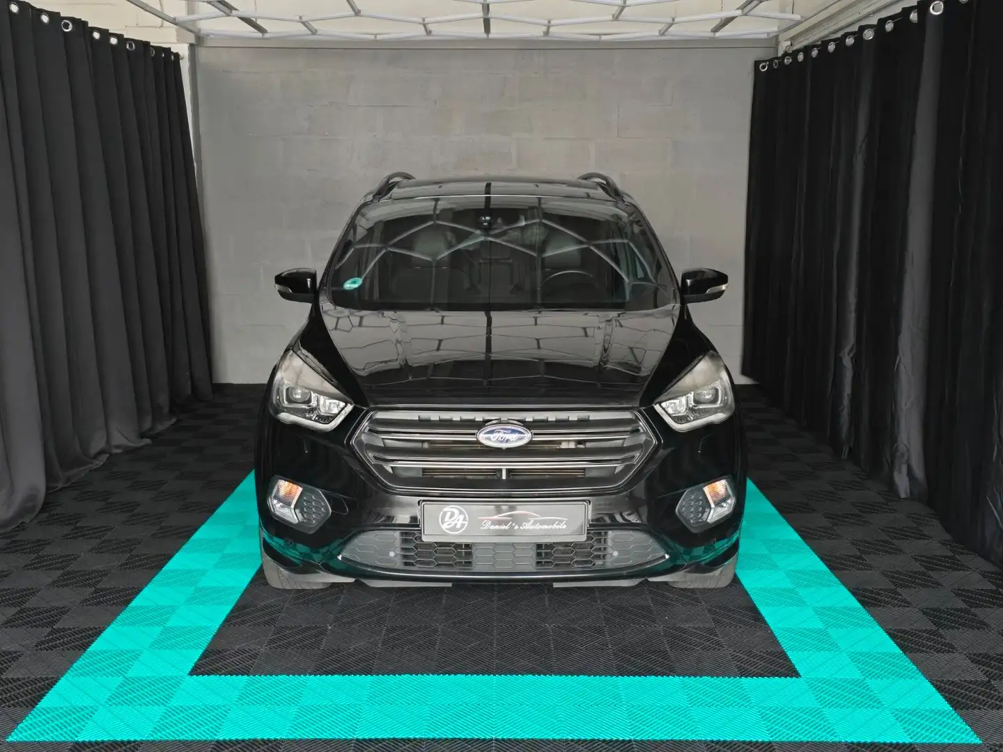 Ford Kuga ST-Line/KAMERA/NAVI/PANO/AUTOMATIK/ST-LINE Noir - 2