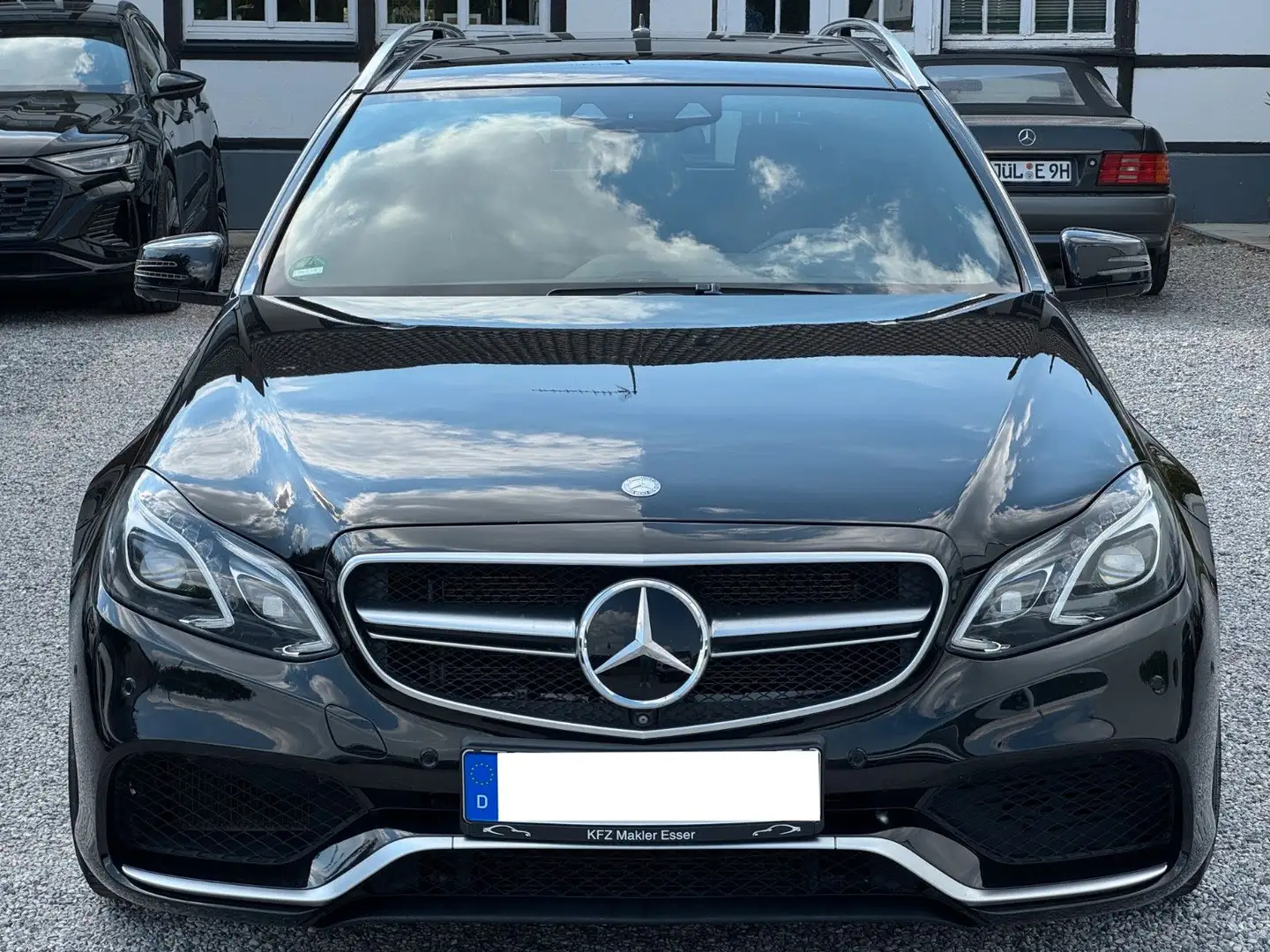 Mercedes-Benz E 63 AMG 4Matic *Brabus 20"*360°*Scheckheft* Czarny - 2