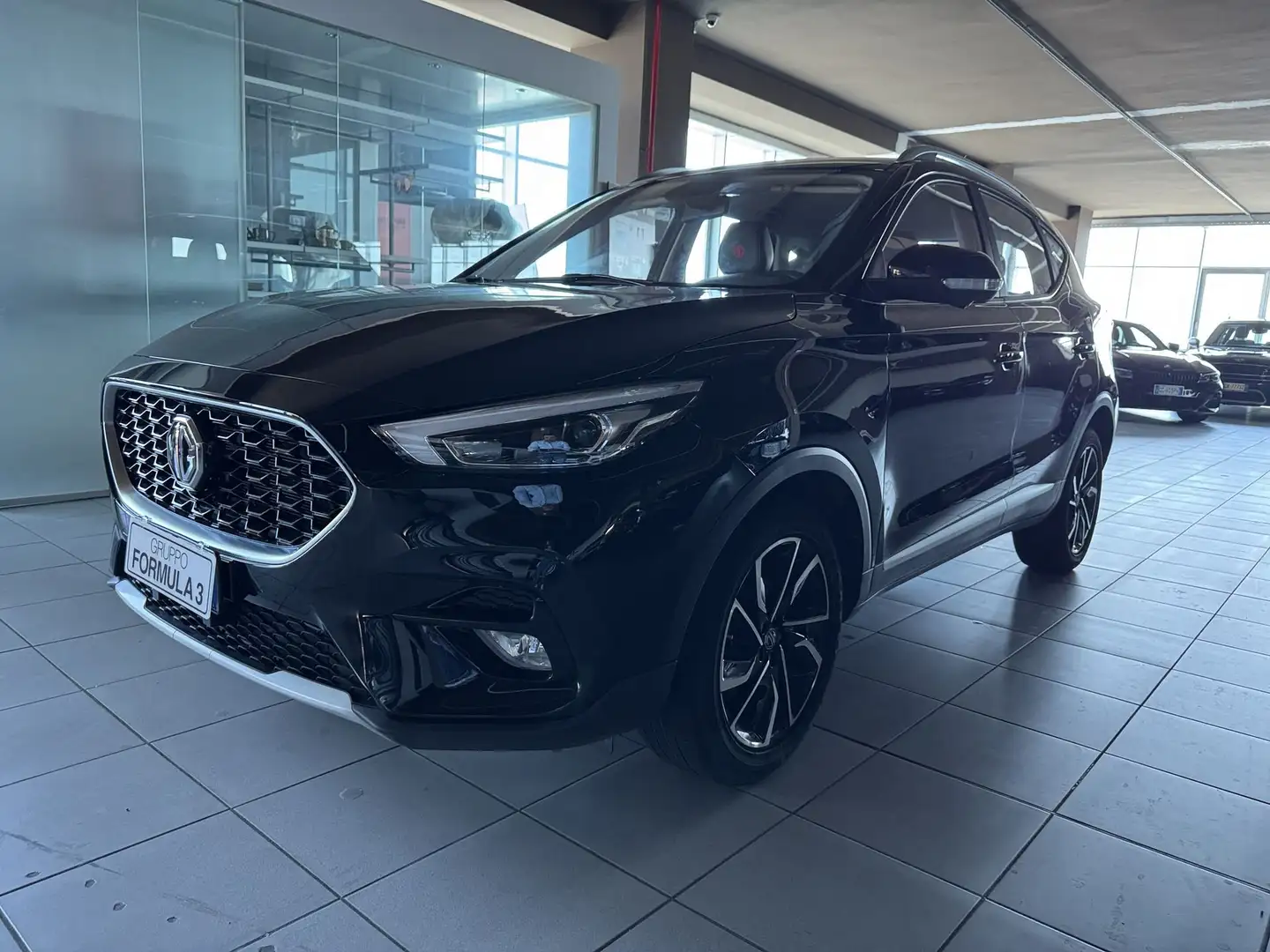 MG ZS 1.5 VTi-tech Comfort Zwart - 1