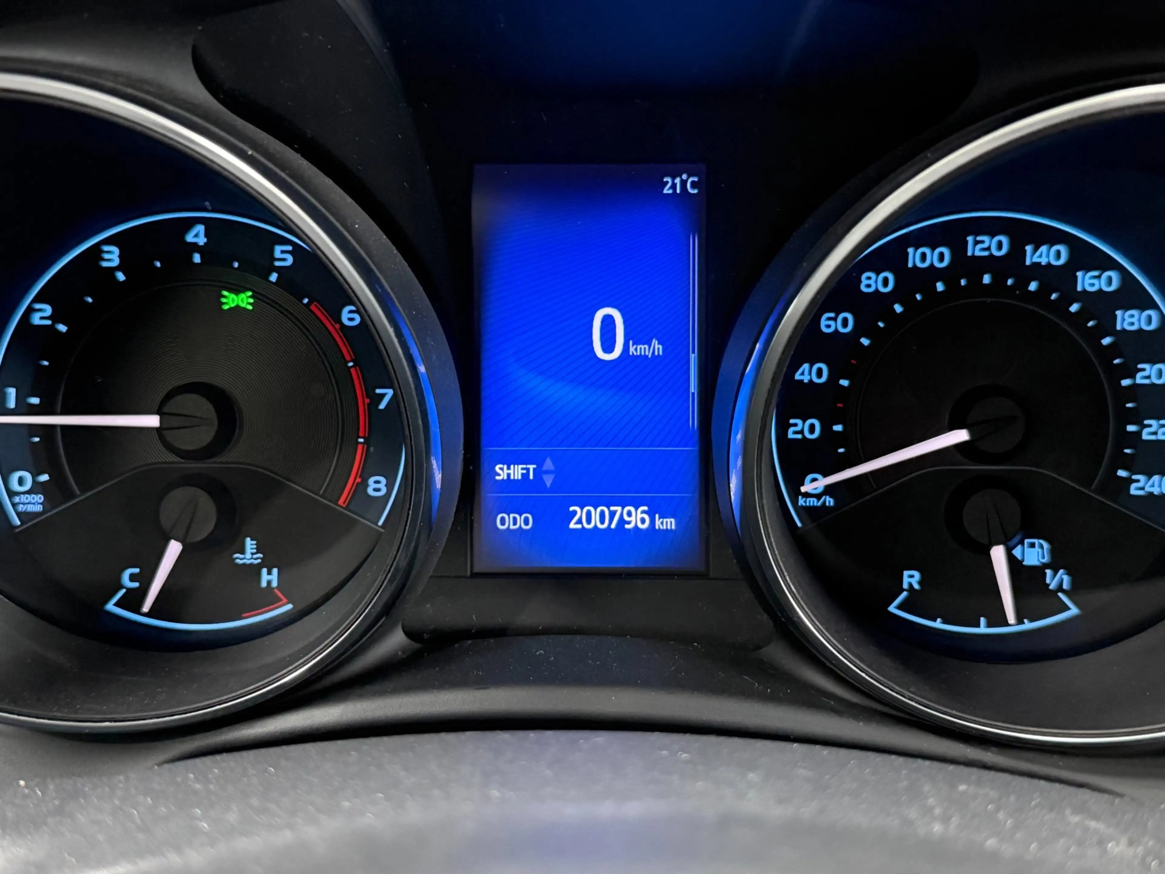 Toyota Auris Touring Sports 1.2T Aspiration Limited Climate Cru — photo 15