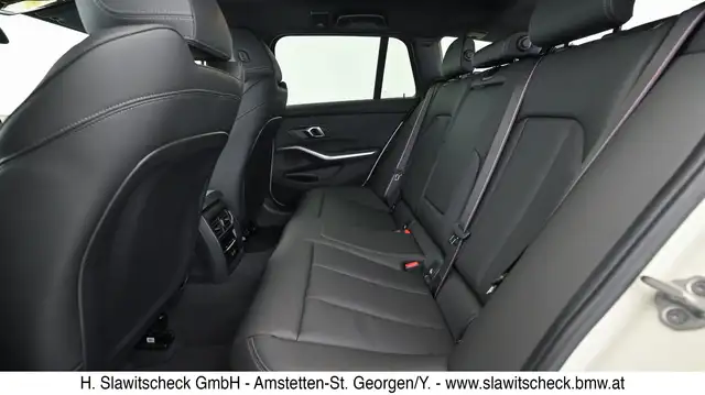 BMW 320 d xDrive G21 Ansicht 11