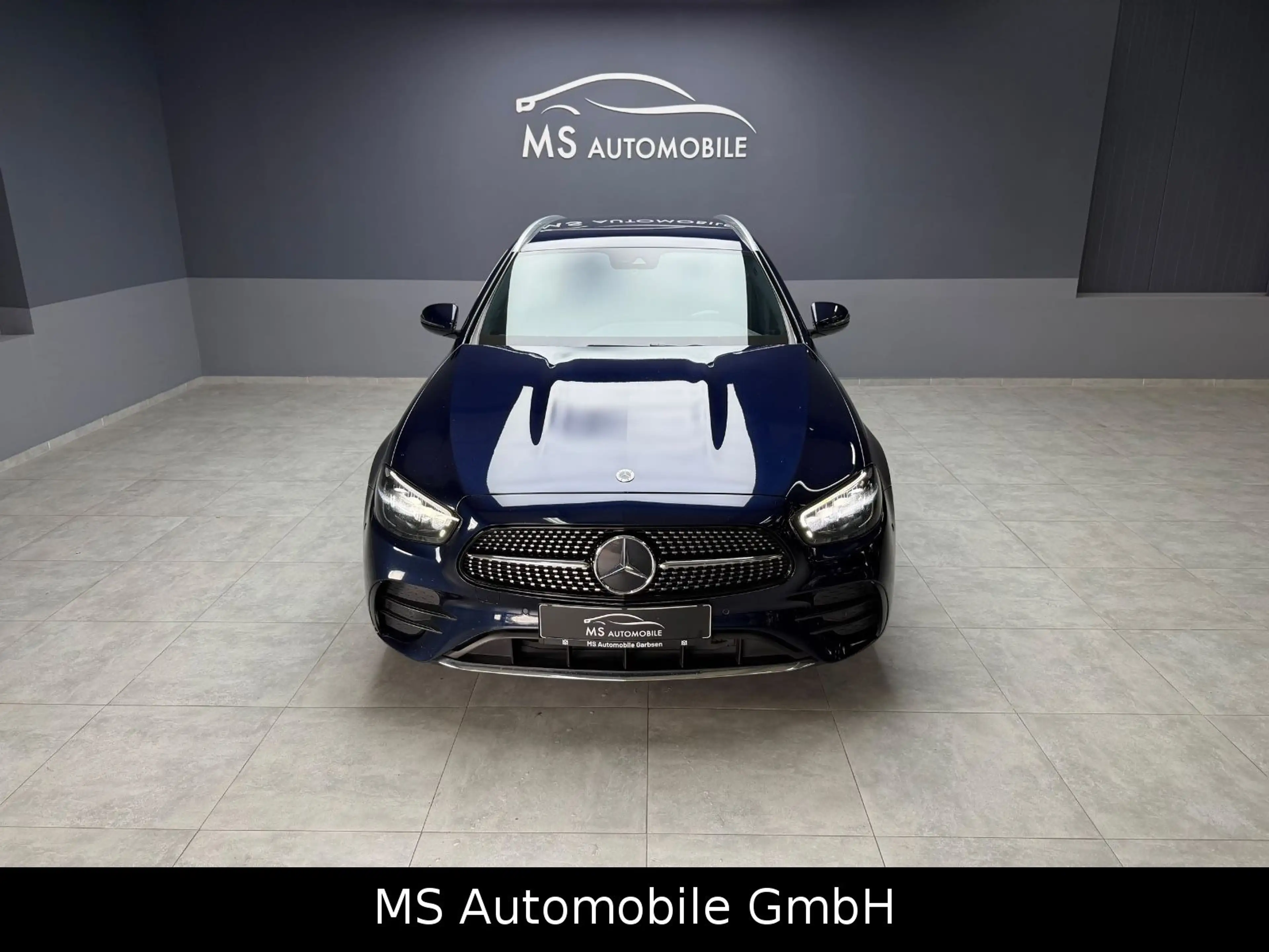 Mercedes-Benz E 400 d T-Modell 4Matic AMG Line MBUX Facelift — photo 9