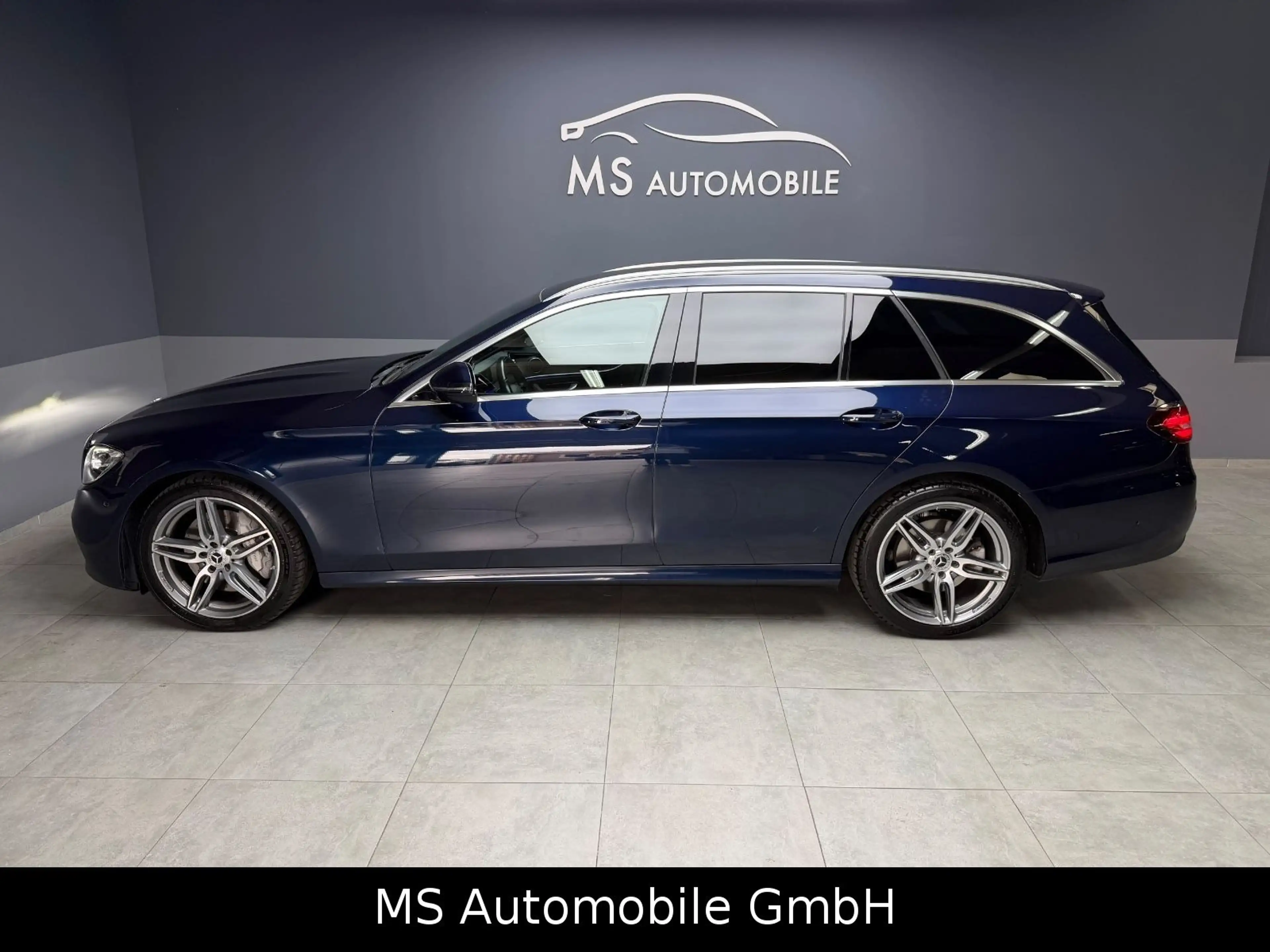 Mercedes-Benz E 400 d T-Modell 4Matic AMG Line MBUX Facelift — photo 3