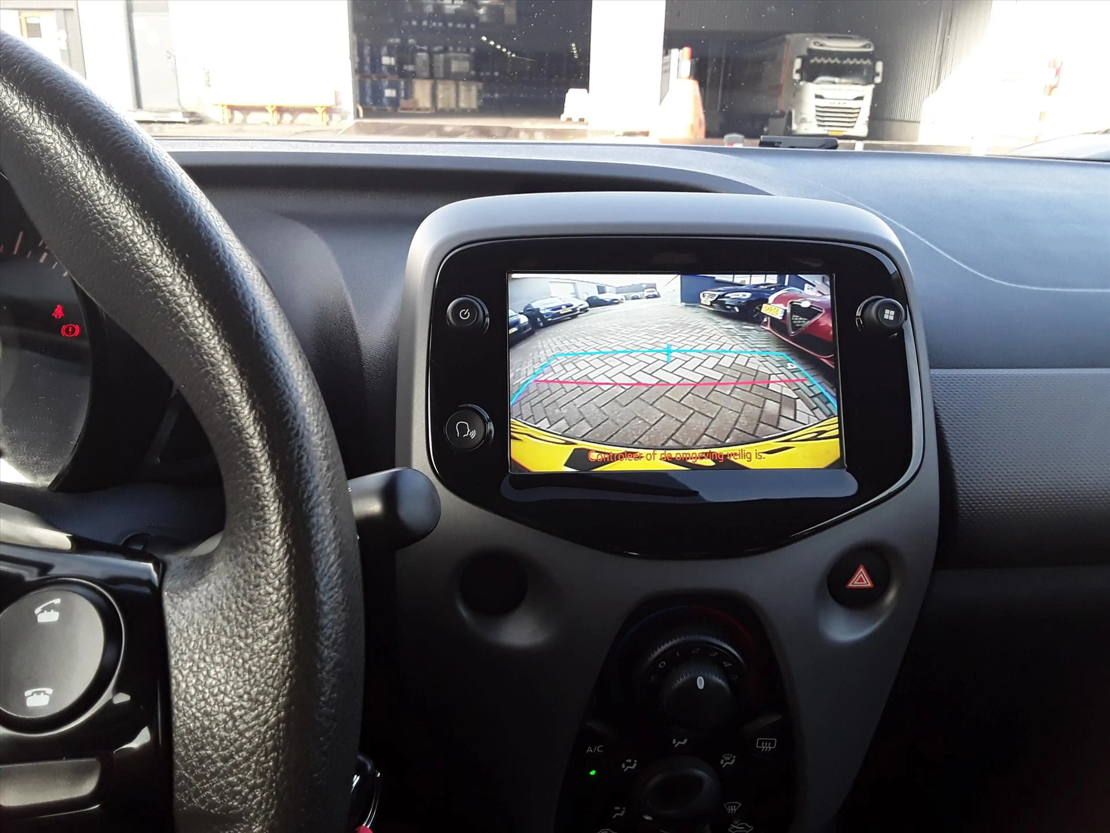 Peugeot 108 1.0 e-VTi 72pk 5D Active — photo 16