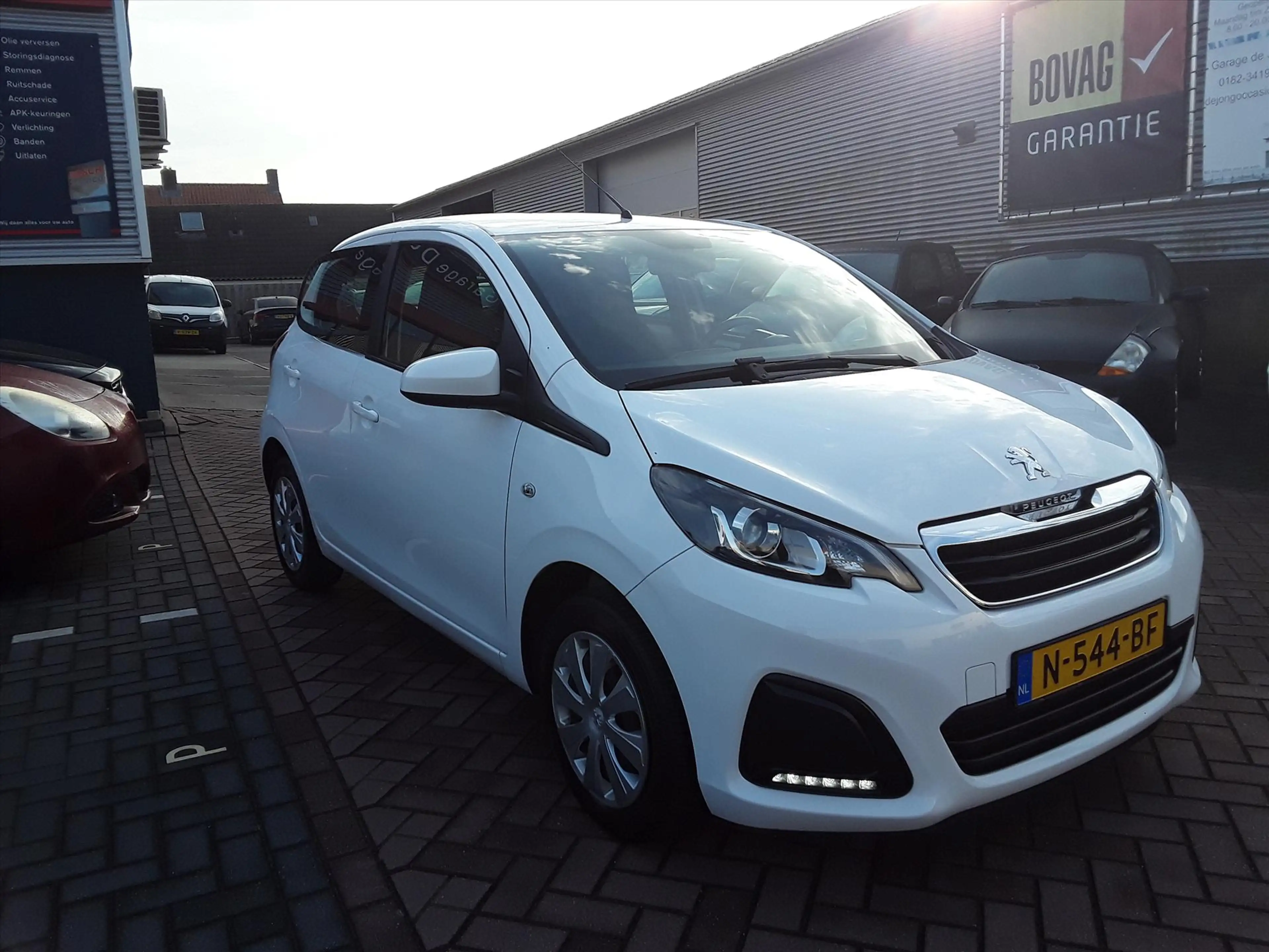 Peugeot 108 1.0 e-VTi 72pk 5D Active — photo 3