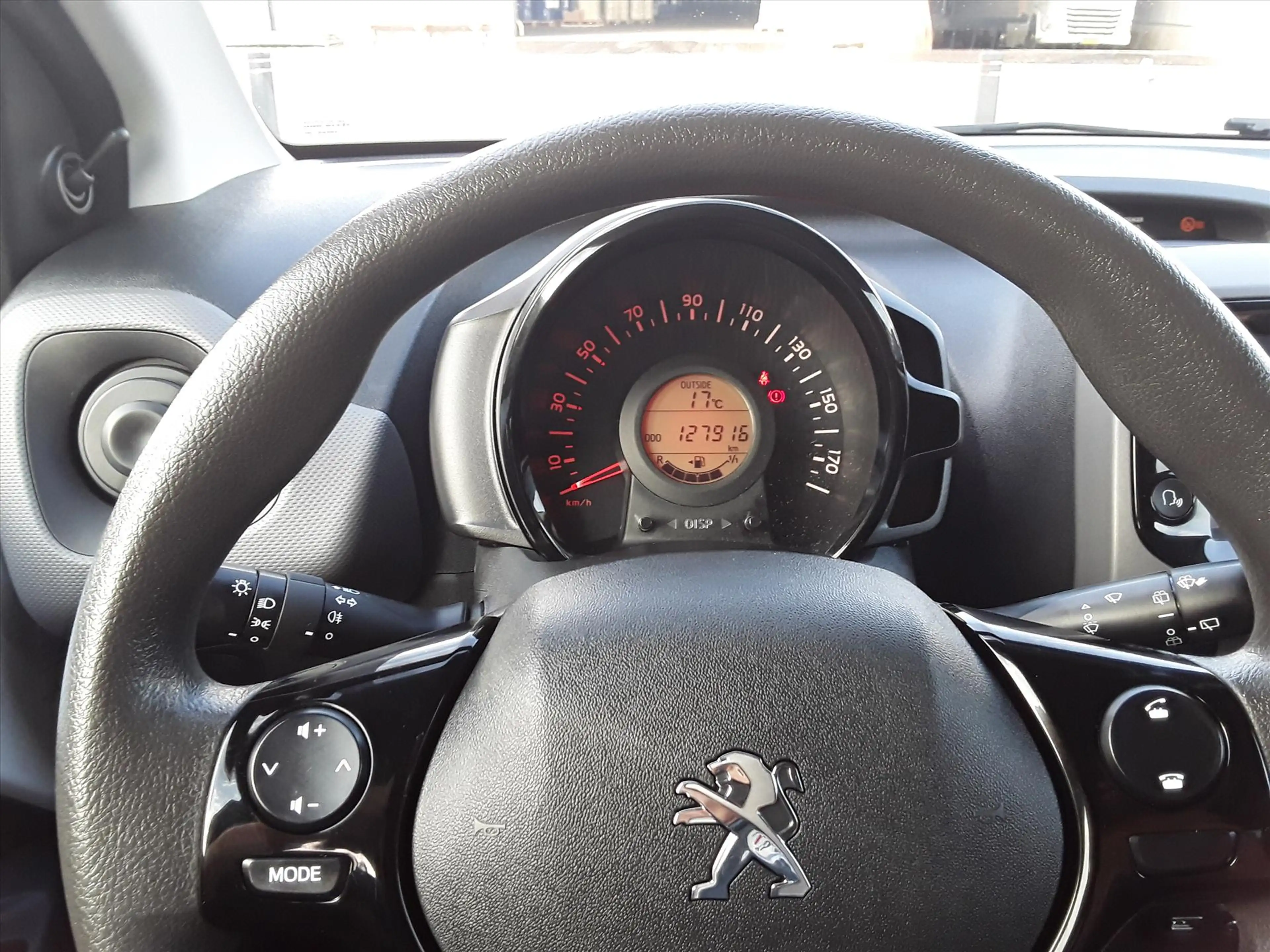 Peugeot 108 1.0 e-VTi 72pk 5D Active — photo 14