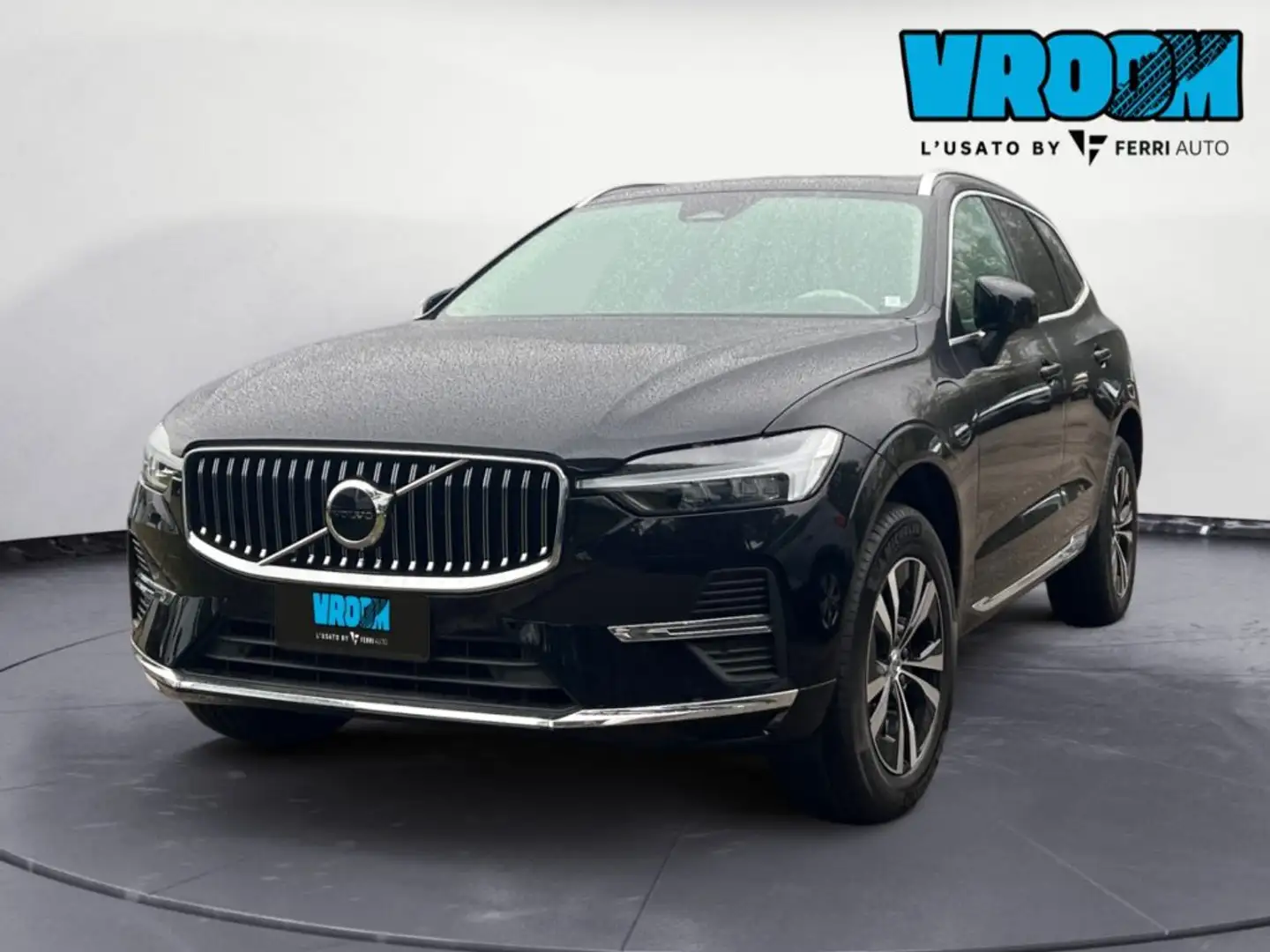Volvo XC60 T6 Plug-in hybrid AWD automatico Core Bright Nero - 1