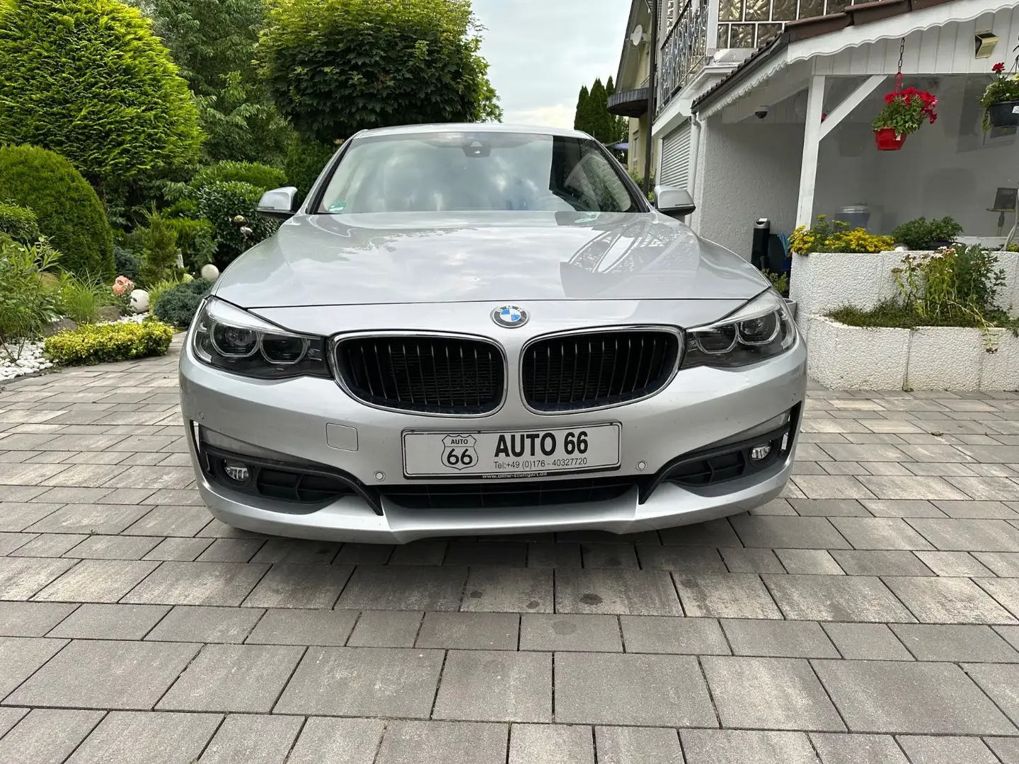 BMW 320 Gran Turismo 320 d xDrive Advantage |AHK|Nav Silber - 2