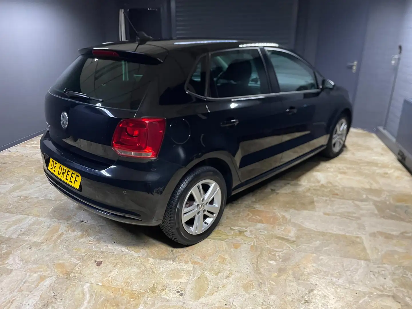 Volkswagen Polo 1.2 TSI BlueMotion LIFE Clima Lm Velgen Pdc Noir - 2