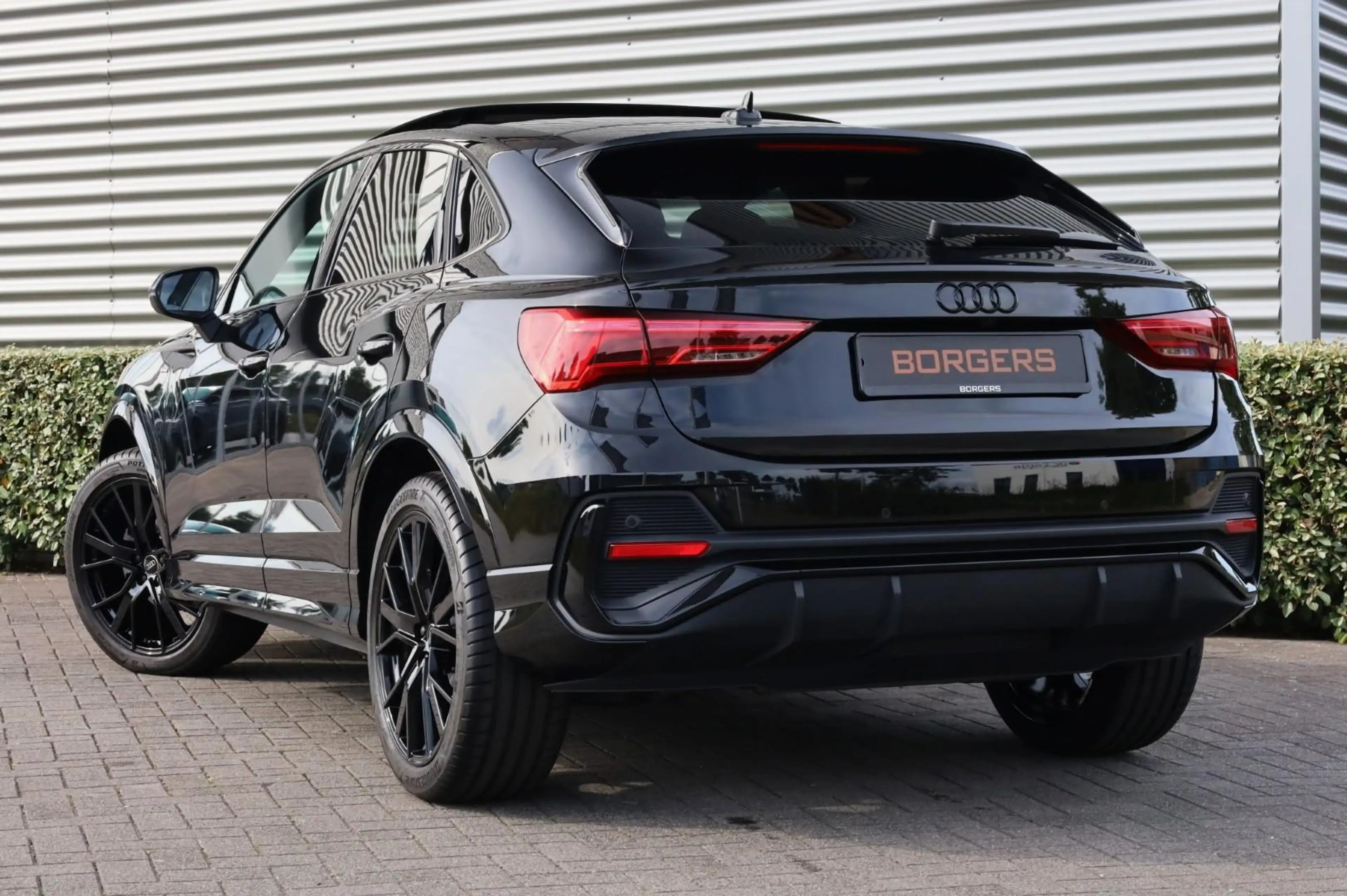 Audi Q3 Sportback 35 TFSI Standkachel l Trekhaak l Pano l — photo 7